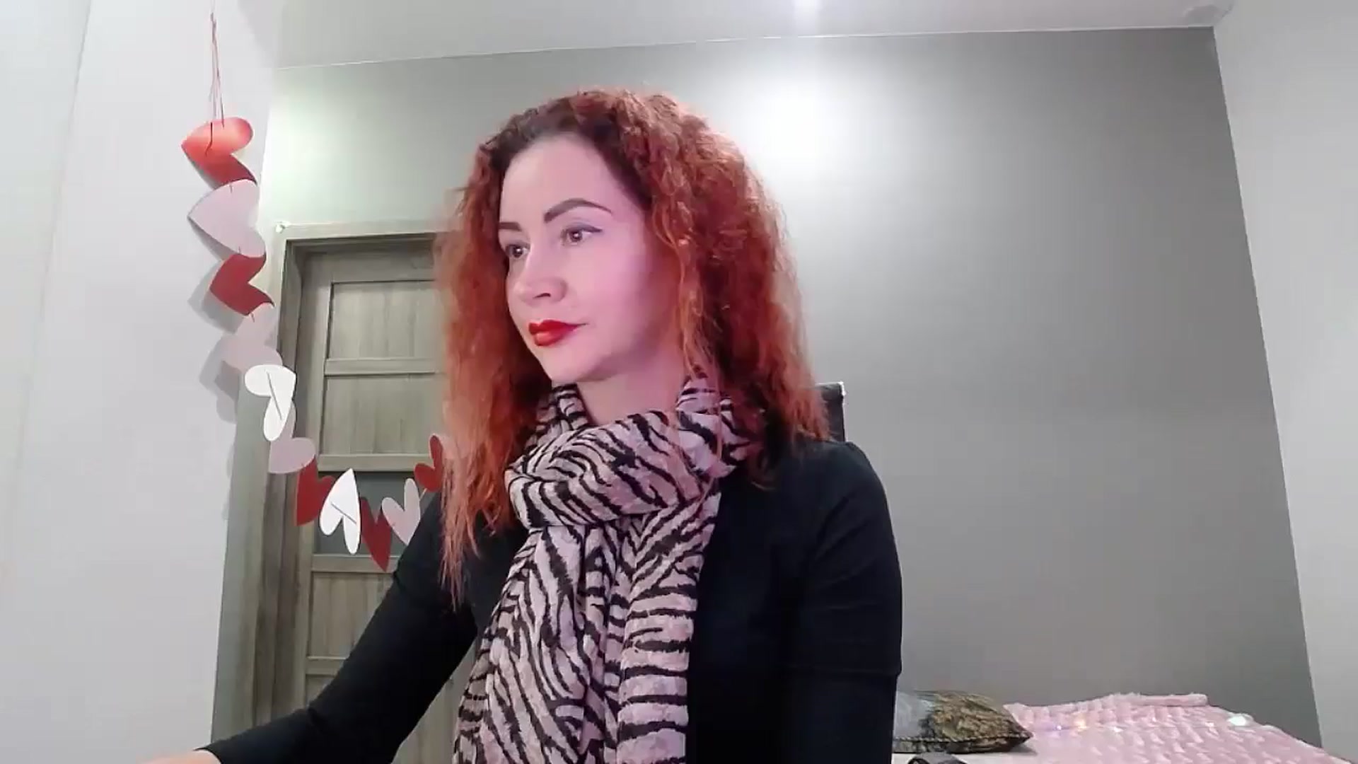 Gallery image thumbnail from XeniaMilf's myfreecams stream on, 11/17/2025, 14:43 image 12 of 20
