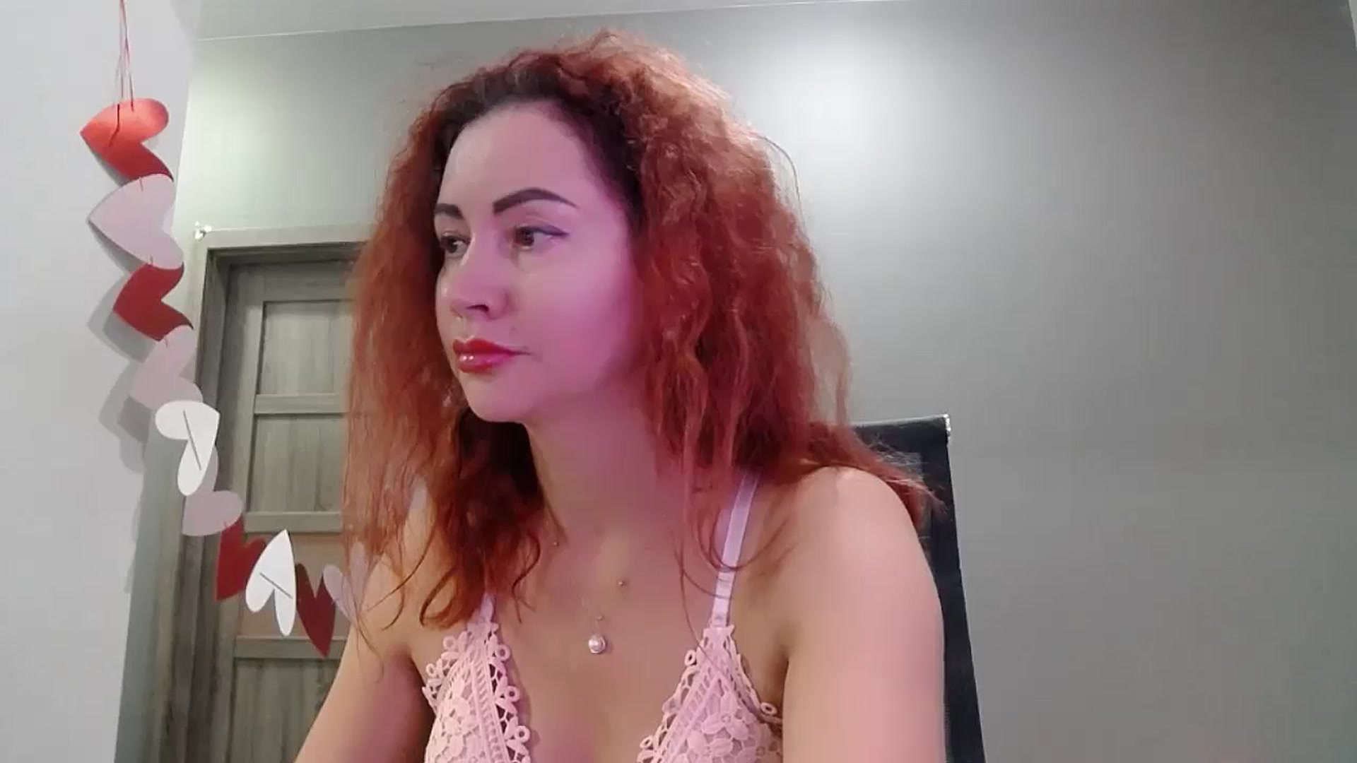 Gallery image thumbnail from XeniaMilf's myfreecams stream on, 11/18/2025, 16:36 image 14 of 20