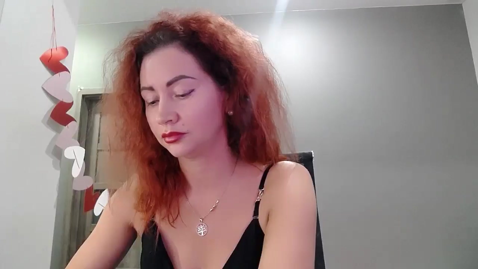 Gallery image thumbnail from XeniaMilf's myfreecams stream on, 11/23/2025, 15:26 image 16 of 20