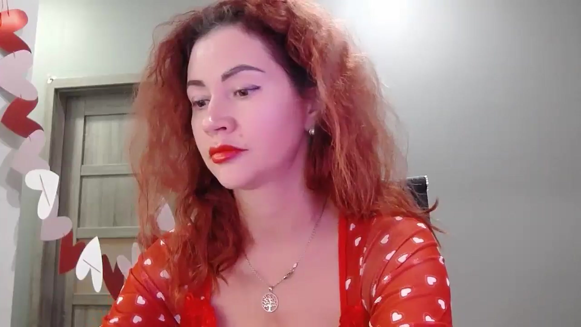 Gallery image thumbnail from XeniaMilf's myfreecams stream on, 11/25/2025, 16:19 image 18 of 20