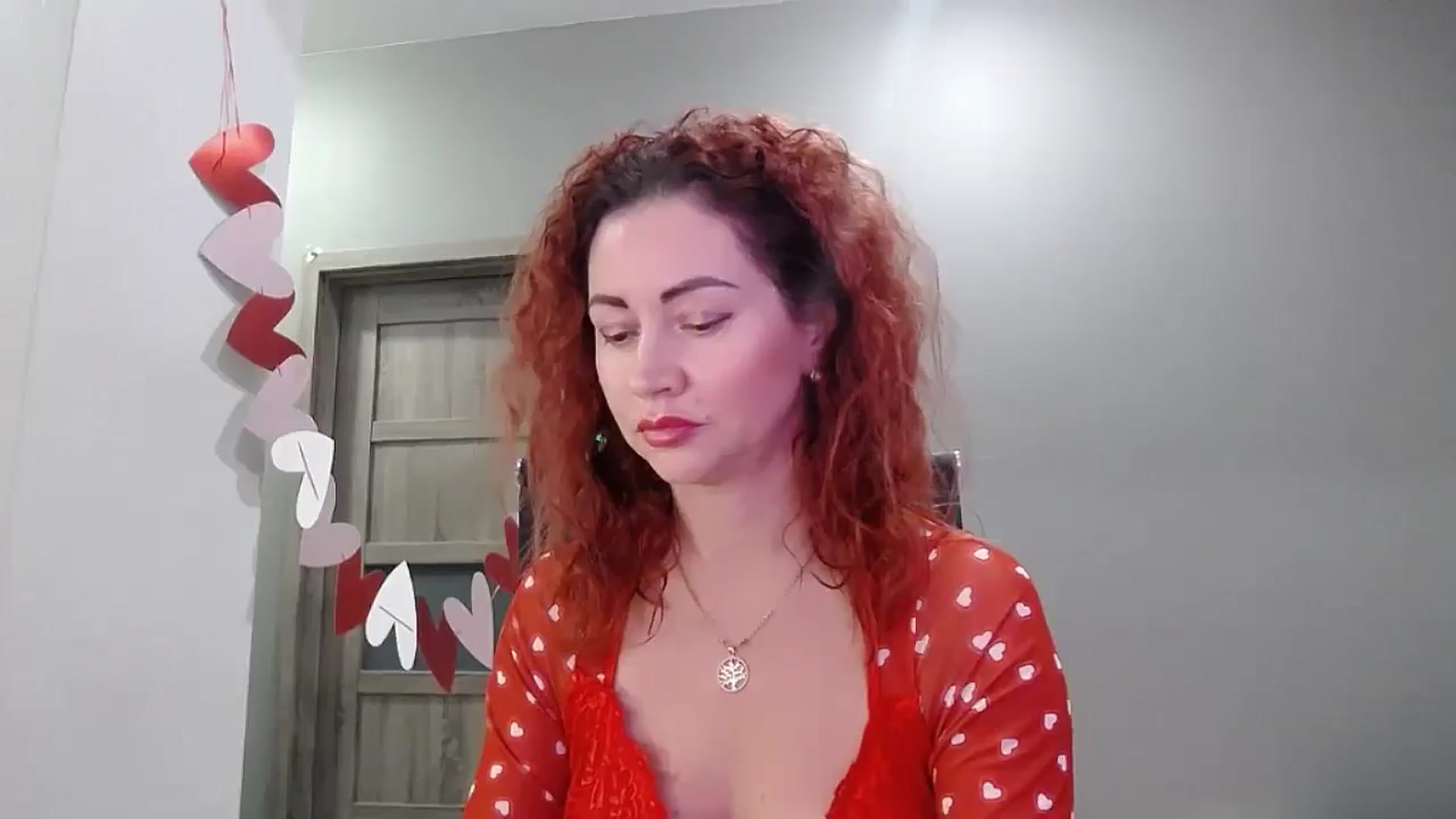 Gallery image thumbnail from XeniaMilf's myfreecams stream on, 11/28/2025, 17:09 image 18 of 20