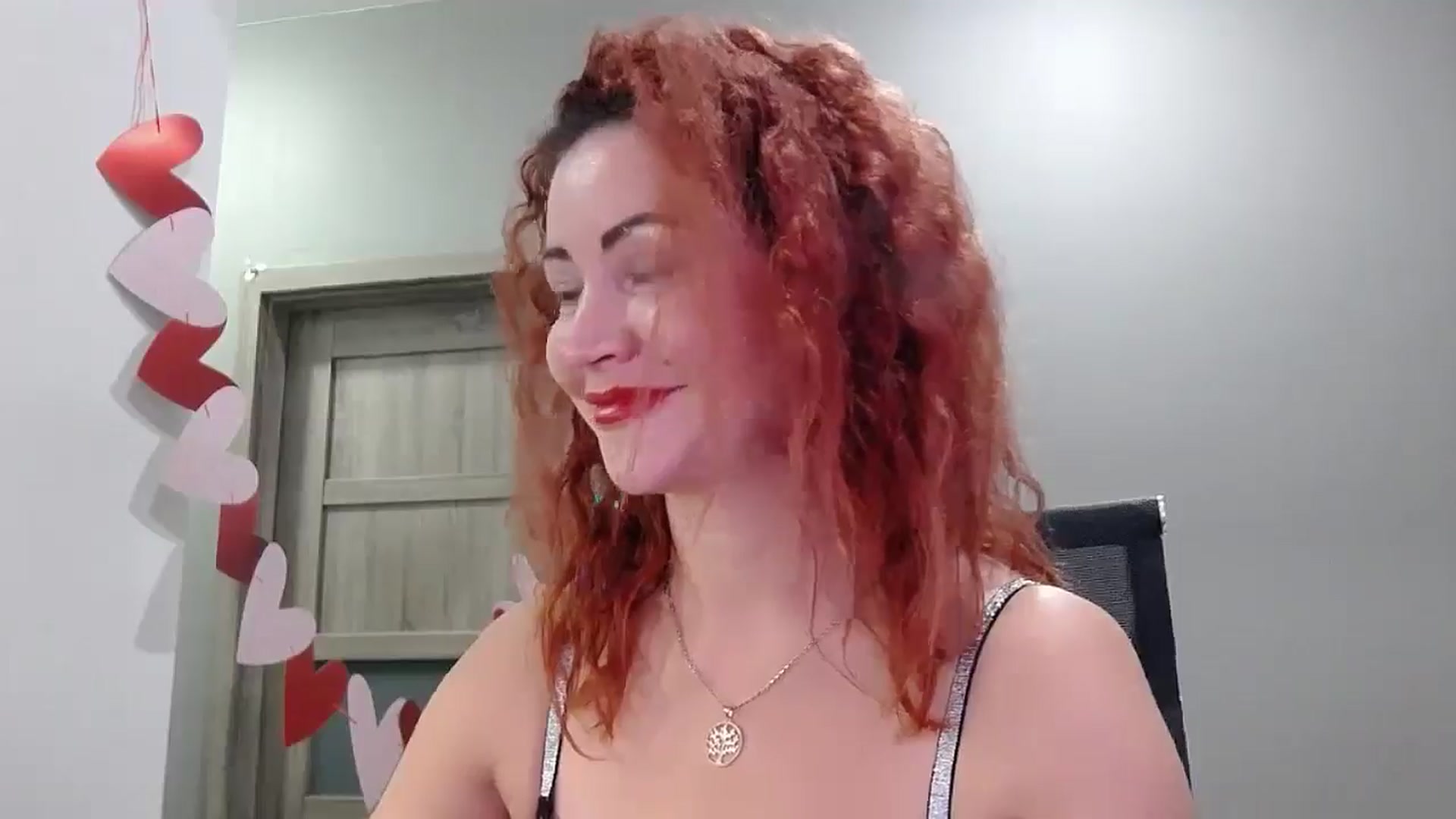 Gallery image thumbnail from XeniaMilf's myfreecams stream on, 12/03/2025, 17:01 image 5 of 20