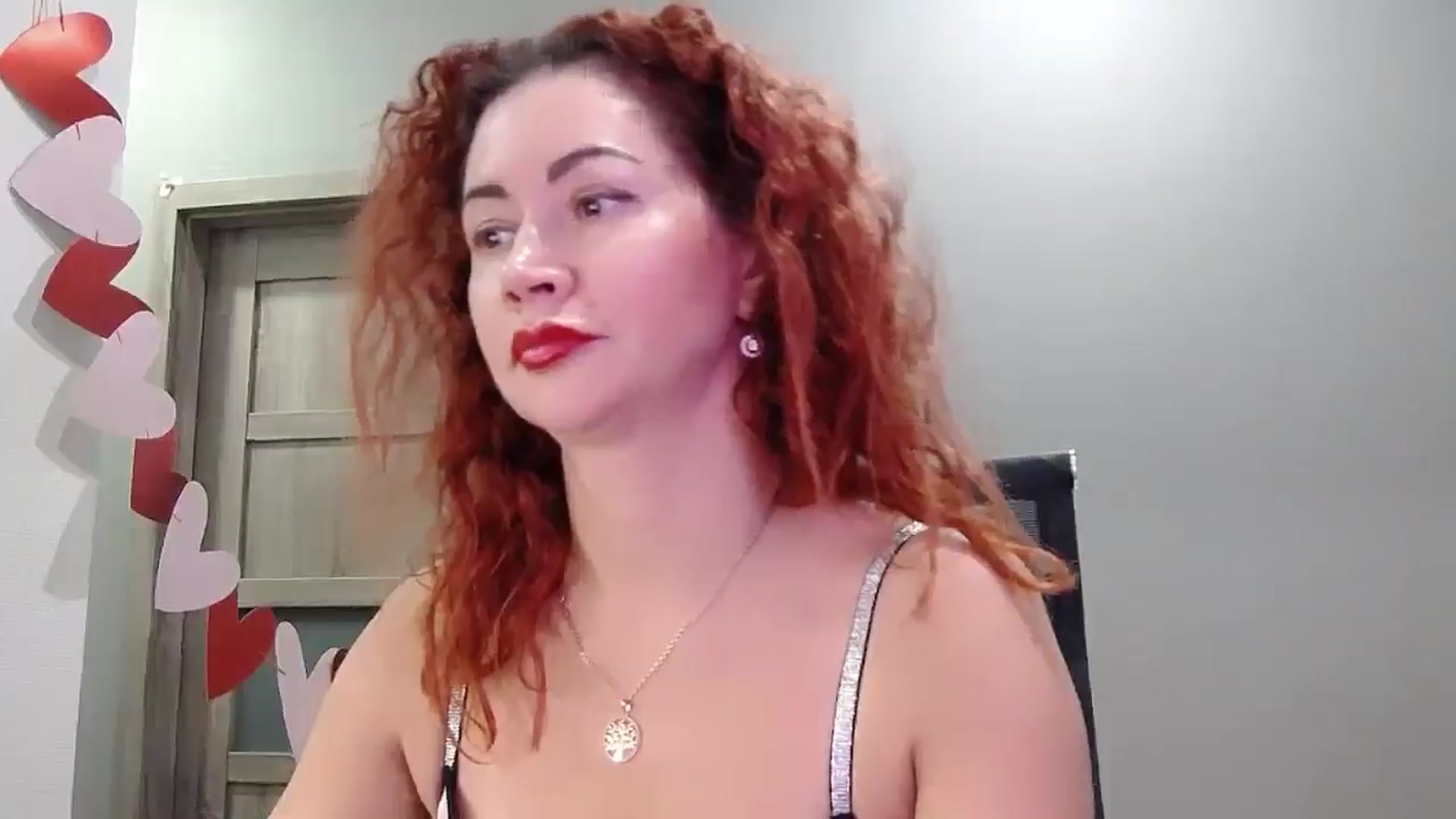 Gallery image thumbnail from XeniaMilf's myfreecams stream on, 12/03/2025, 17:01 image 8 of 20