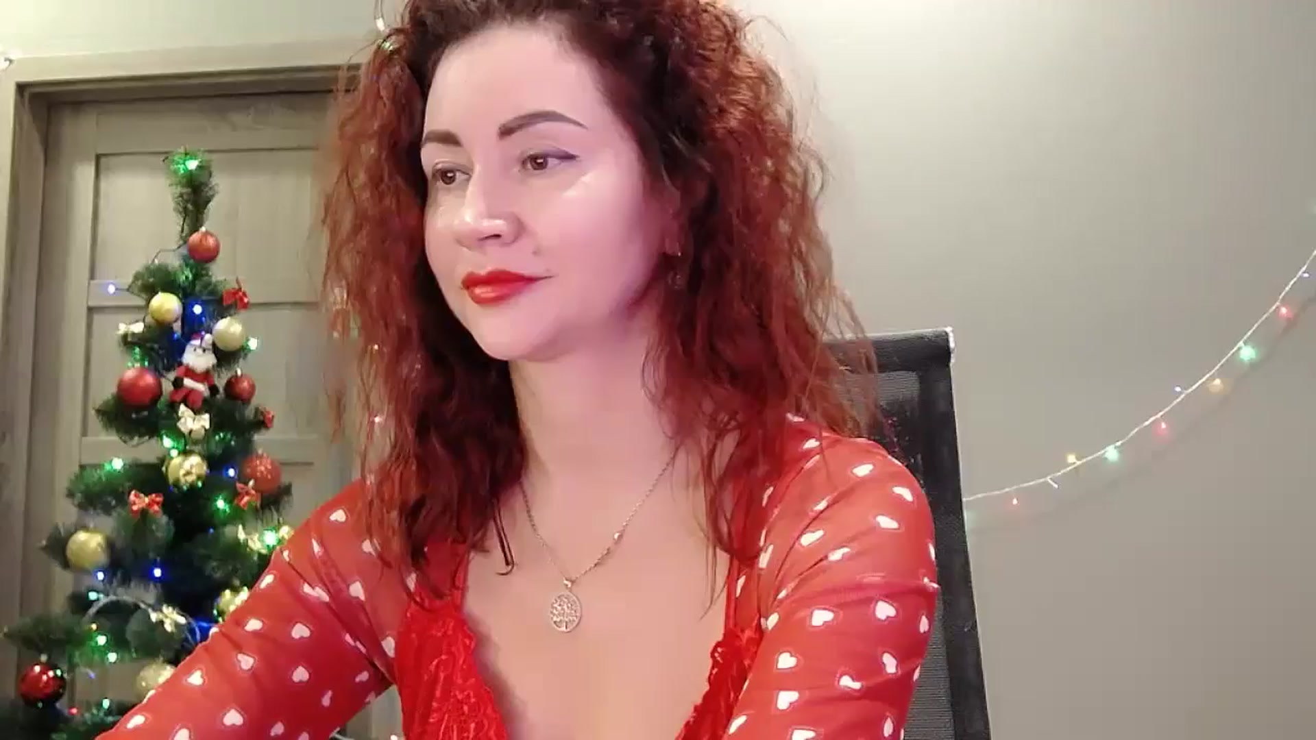 Gallery image thumbnail from XeniaMilf's myfreecams stream on, 12/13/2025, 13:02 image 19 of 20