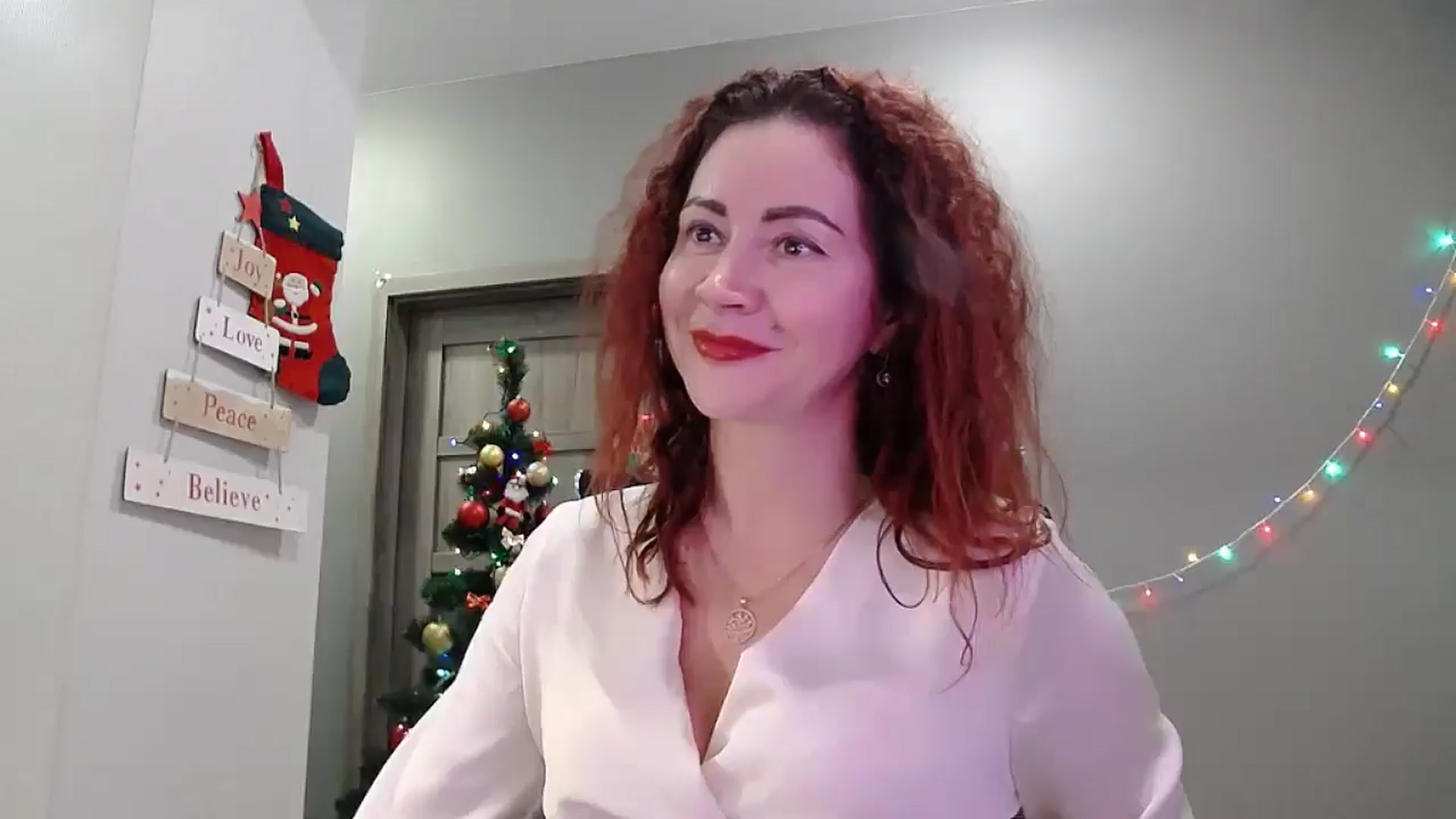 Gallery image thumbnail from XeniaMilf's myfreecams stream on, 12/17/2025, 17:20 image 2 of 20