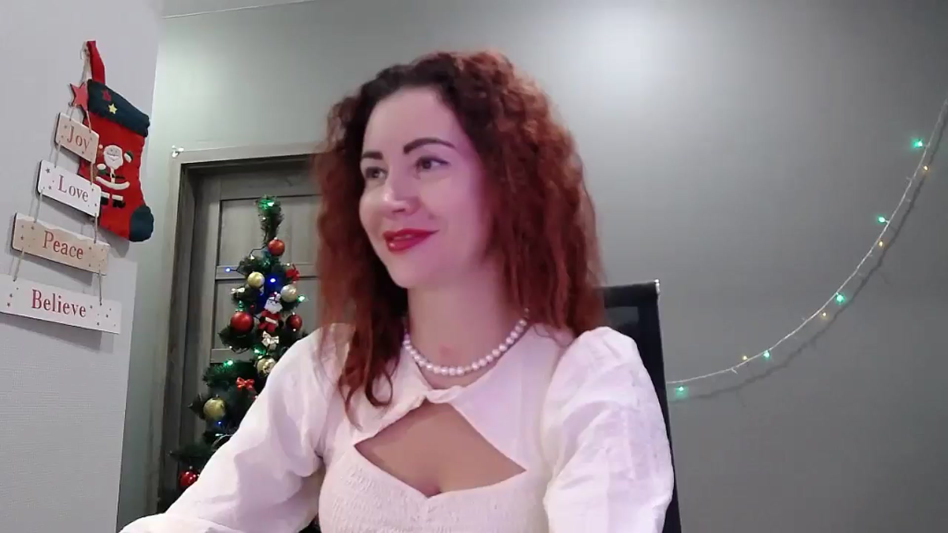 Gallery image thumbnail from XeniaMilf's myfreecams stream on, 12/19/2025, 17:26 image 1 of 20
