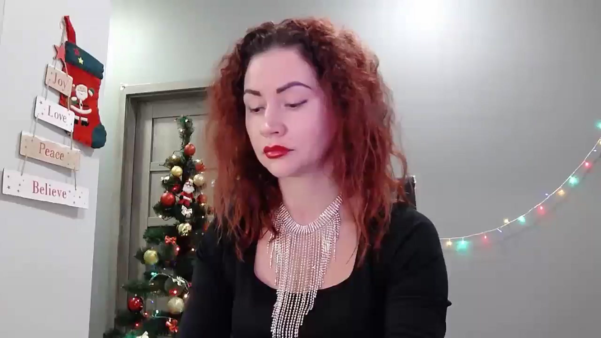 Gallery image thumbnail from XeniaMilf's myfreecams stream on, 12/20/2025, 17:04 image 7 of 20