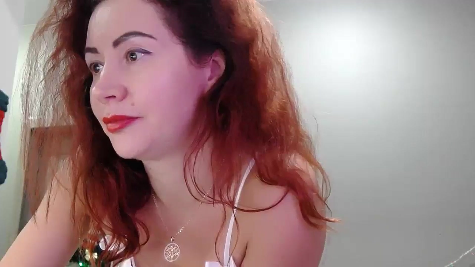Gallery image thumbnail from XeniaMilf's myfreecams stream on, 12/21/2025, 17:01 image 5 of 20
