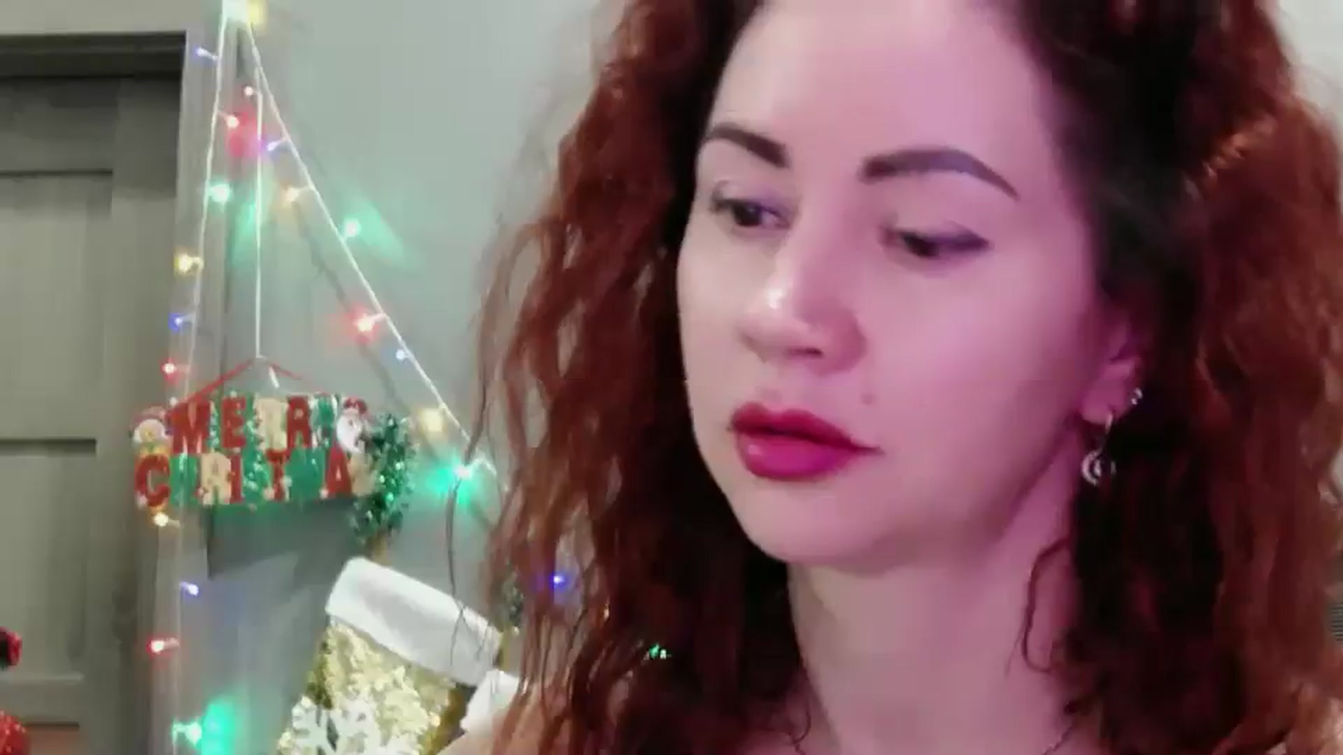Gallery image thumbnail from XeniaMilf's myfreecams stream on, 12/22/2025, 16:33 image 17 of 20