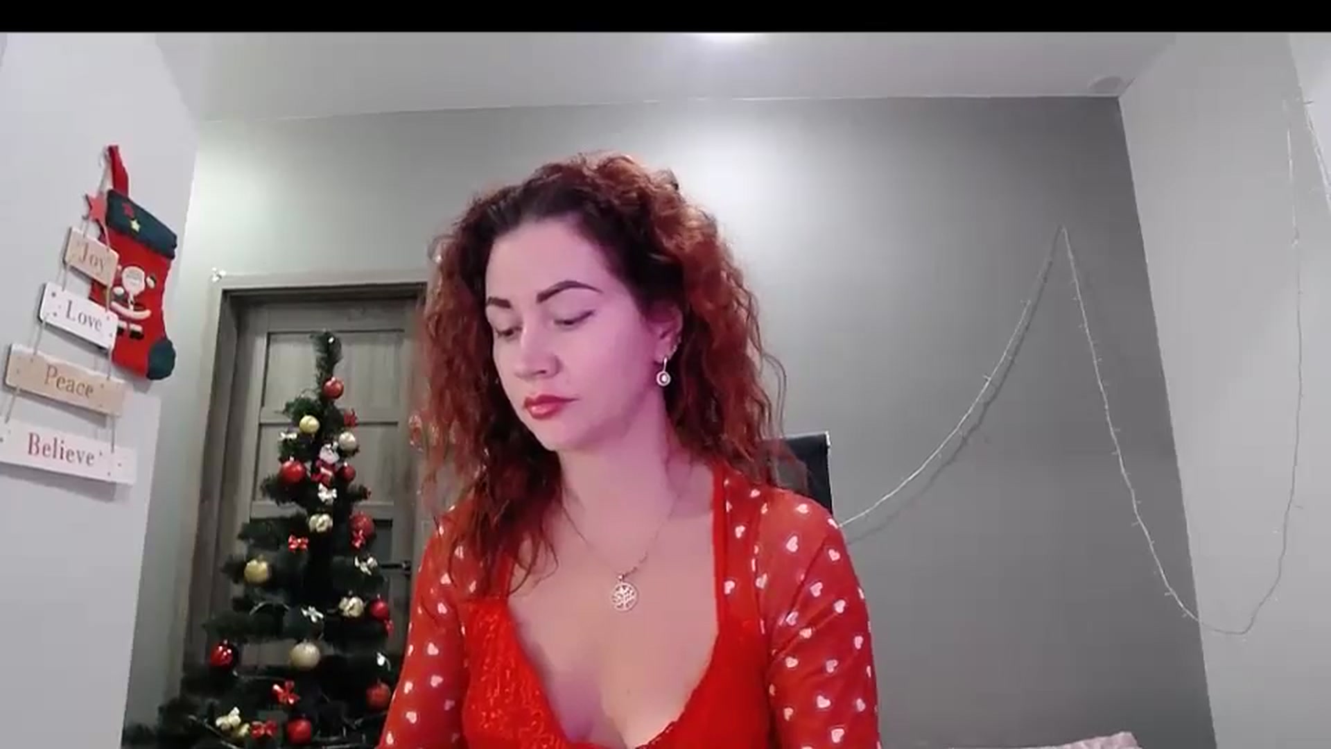 Gallery image thumbnail from XeniaMilf's myfreecams stream on, 12/24/2025, 16:09 image 20 of 20