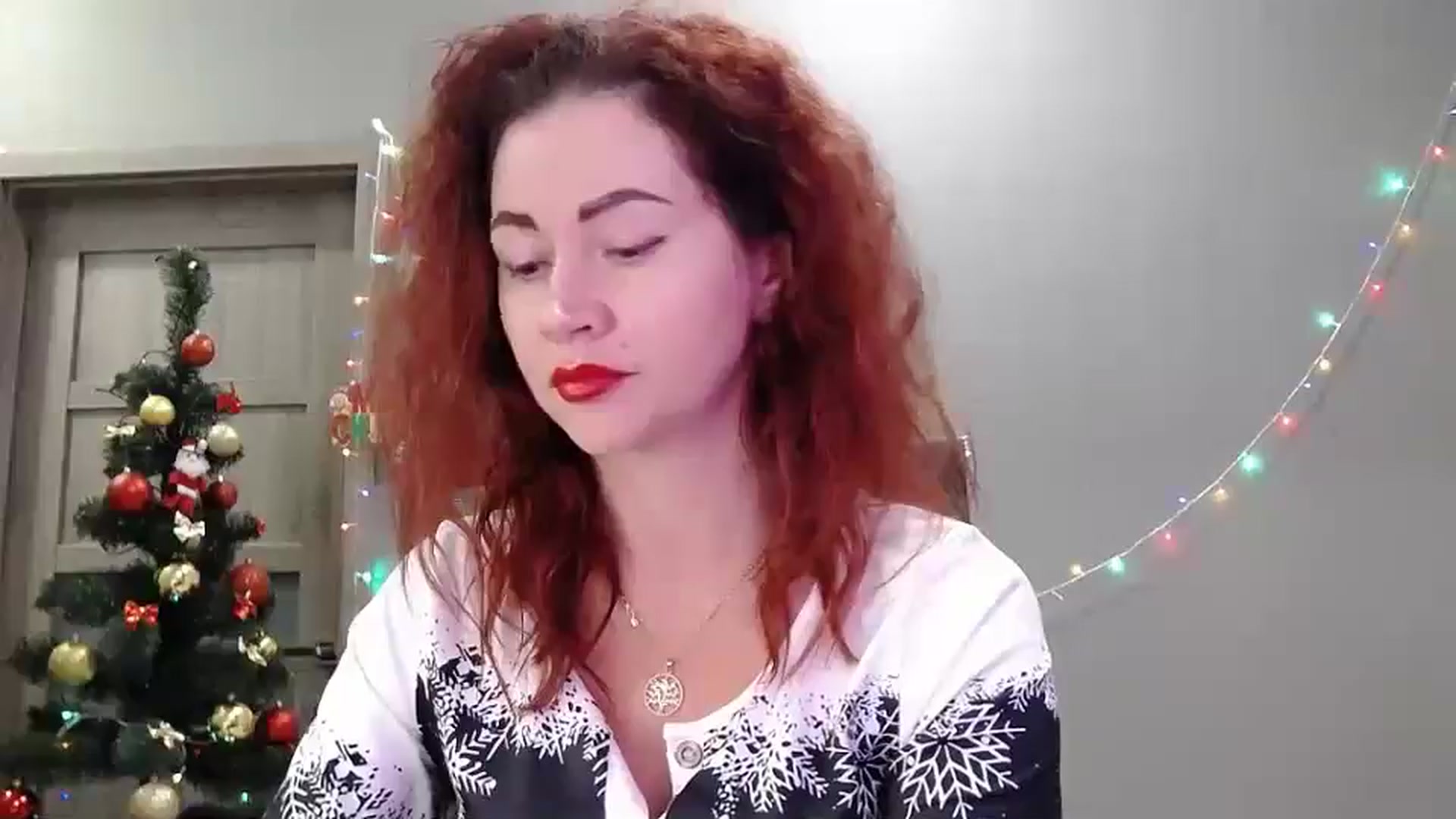 Gallery image thumbnail from XeniaMilf's myfreecams stream on, 12/25/2025, 12:54 image 12 of 20