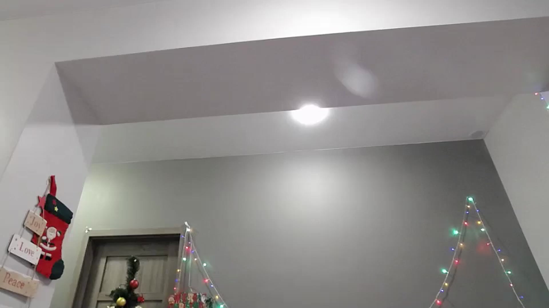 Gallery image thumbnail from XeniaMilf's myfreecams stream on, 12/25/2025, 16:36 image 5 of 20