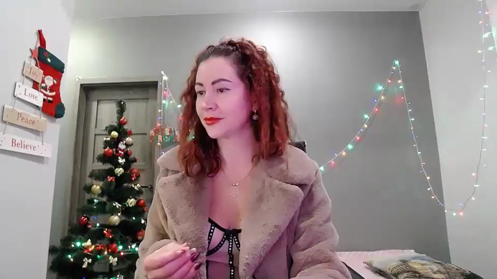 Gallery image thumbnail from XeniaMilf's myfreecams stream on, 12/26/2025, 13:31 image 11 of 20