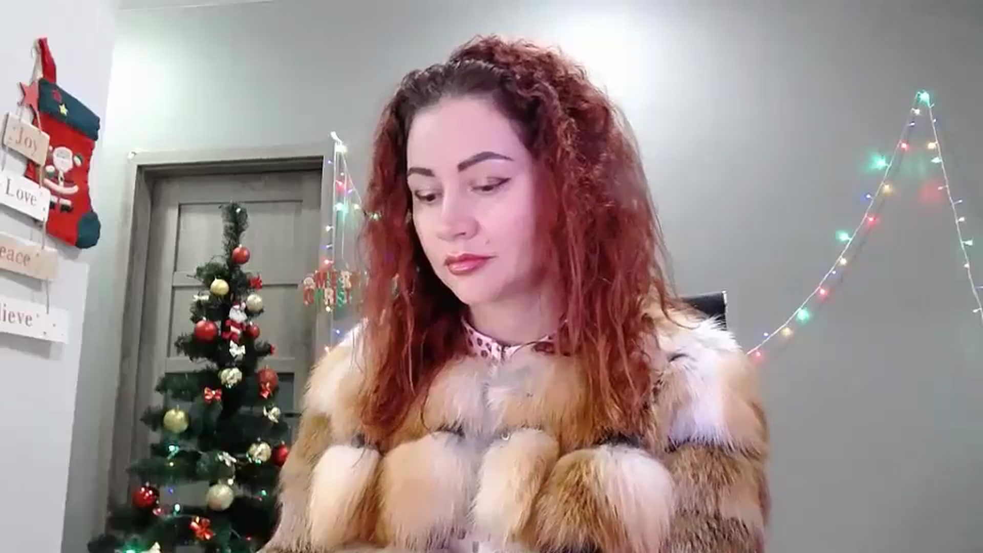 Gallery image thumbnail from XeniaMilf's myfreecams stream on, 12/27/2025, 16:02 image 2 of 20