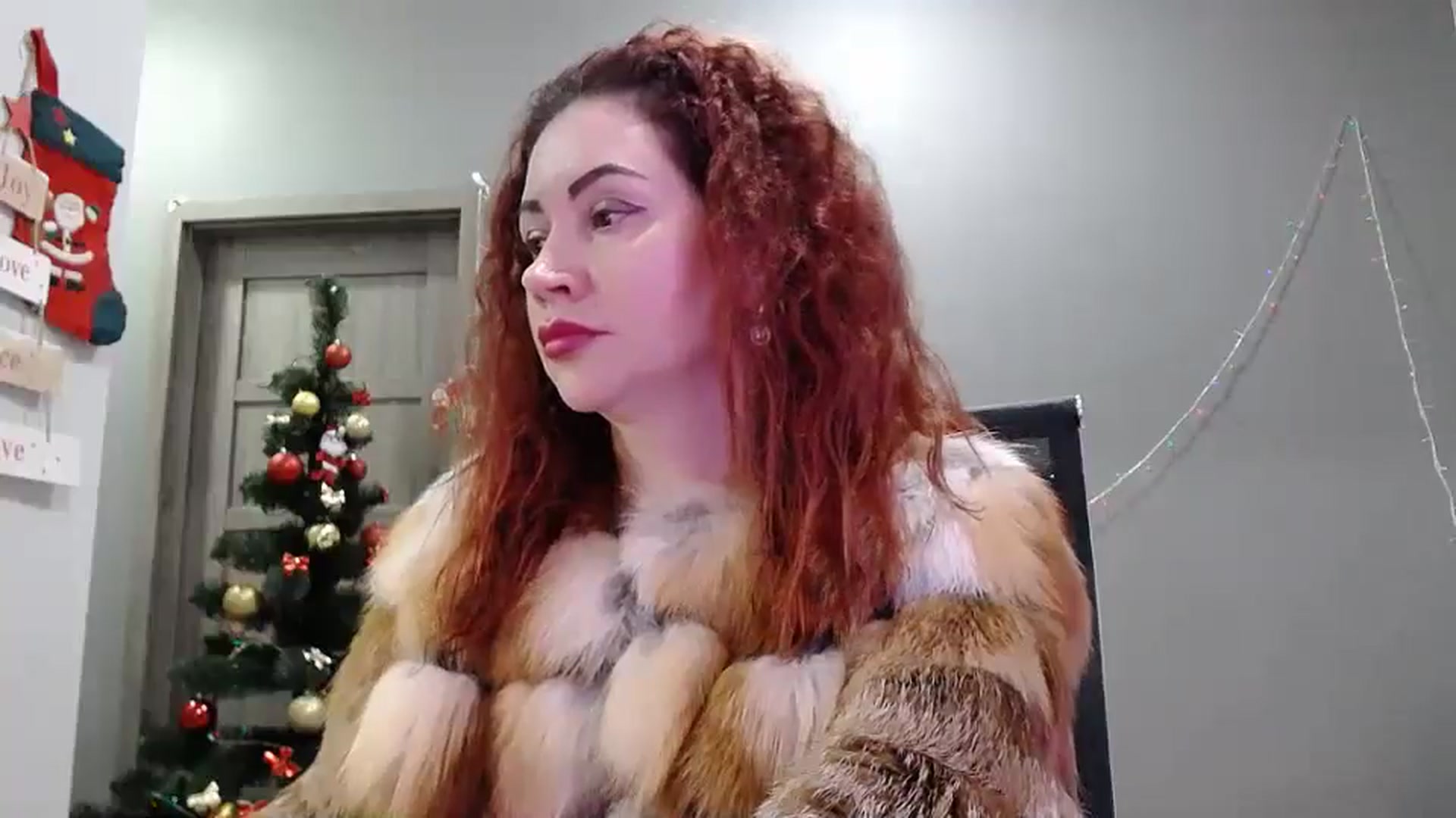 Gallery image thumbnail from XeniaMilf's myfreecams stream on, 12/27/2025, 16:41 image 14 of 20