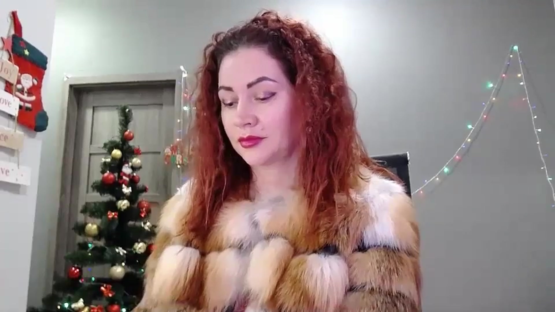 Gallery image thumbnail from XeniaMilf's myfreecams stream on, 12/27/2025, 16:41 image 16 of 20