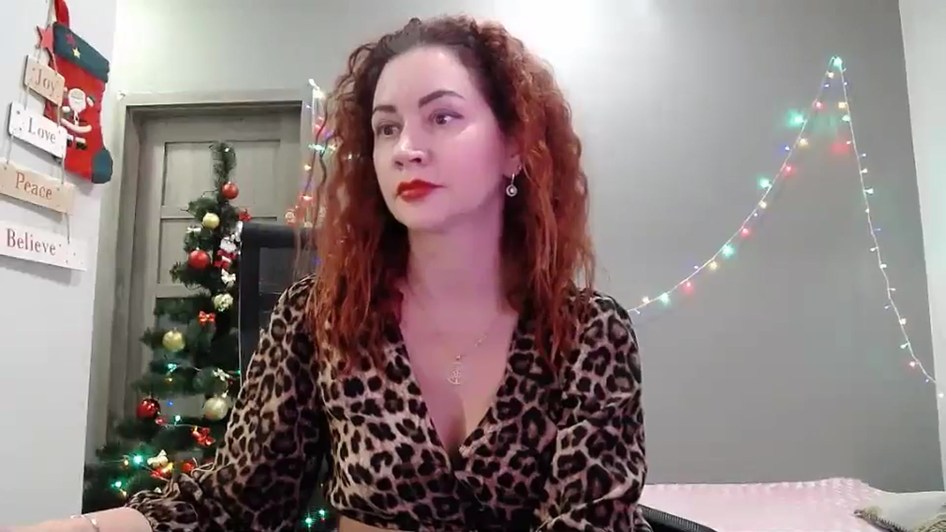 Gallery image thumbnail from XeniaMilf's myfreecams stream on, 01/02/2026, 17:38 image 19 of 20
