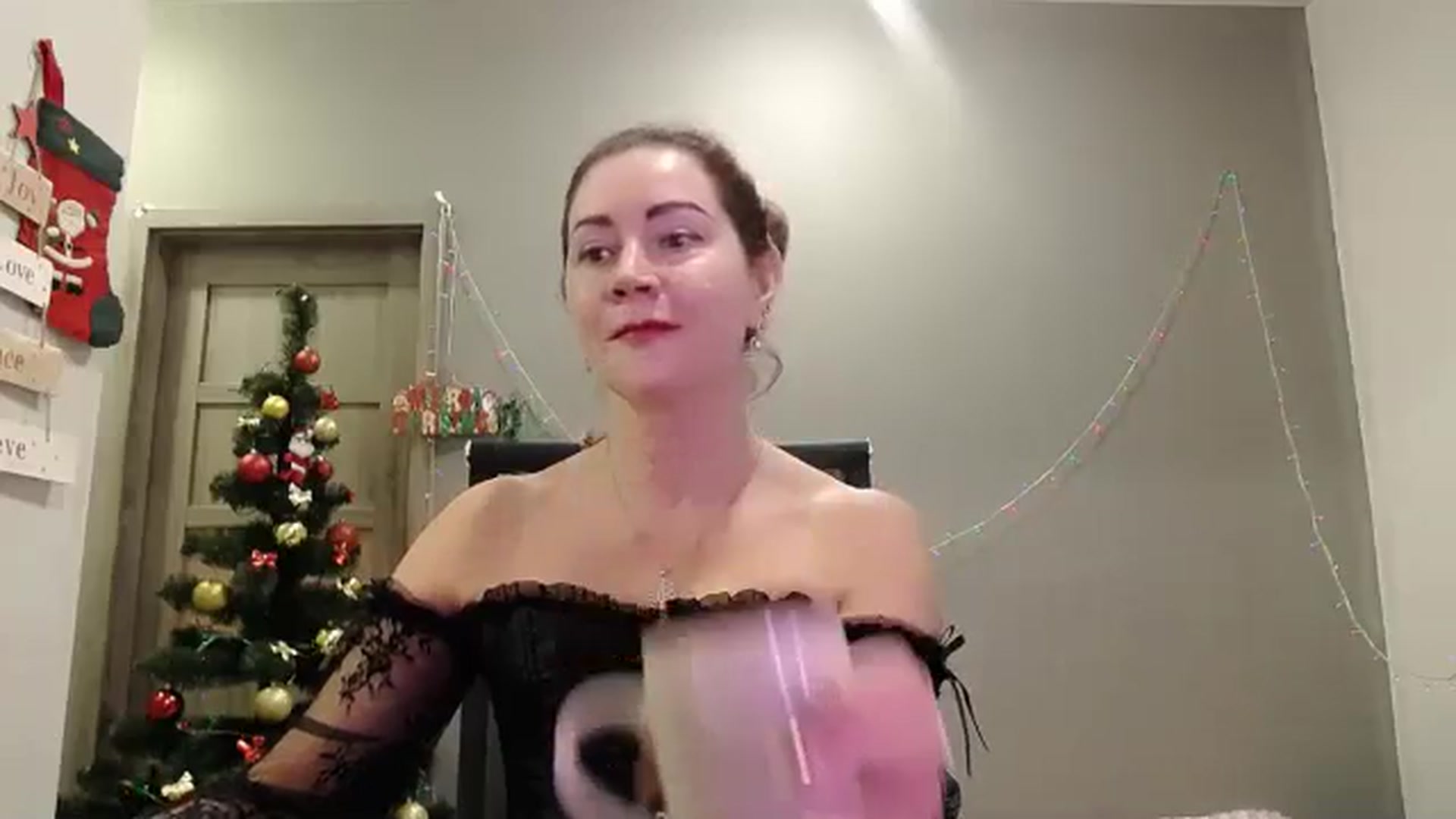 Gallery image thumbnail from XeniaMilf's myfreecams stream on, 01/03/2026, 15:27 image 6 of 20