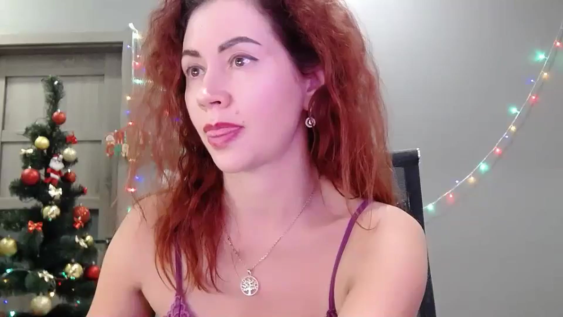 Gallery image thumbnail from XeniaMilf's myfreecams stream on, 01/11/2026, 16:39 image 16 of 20