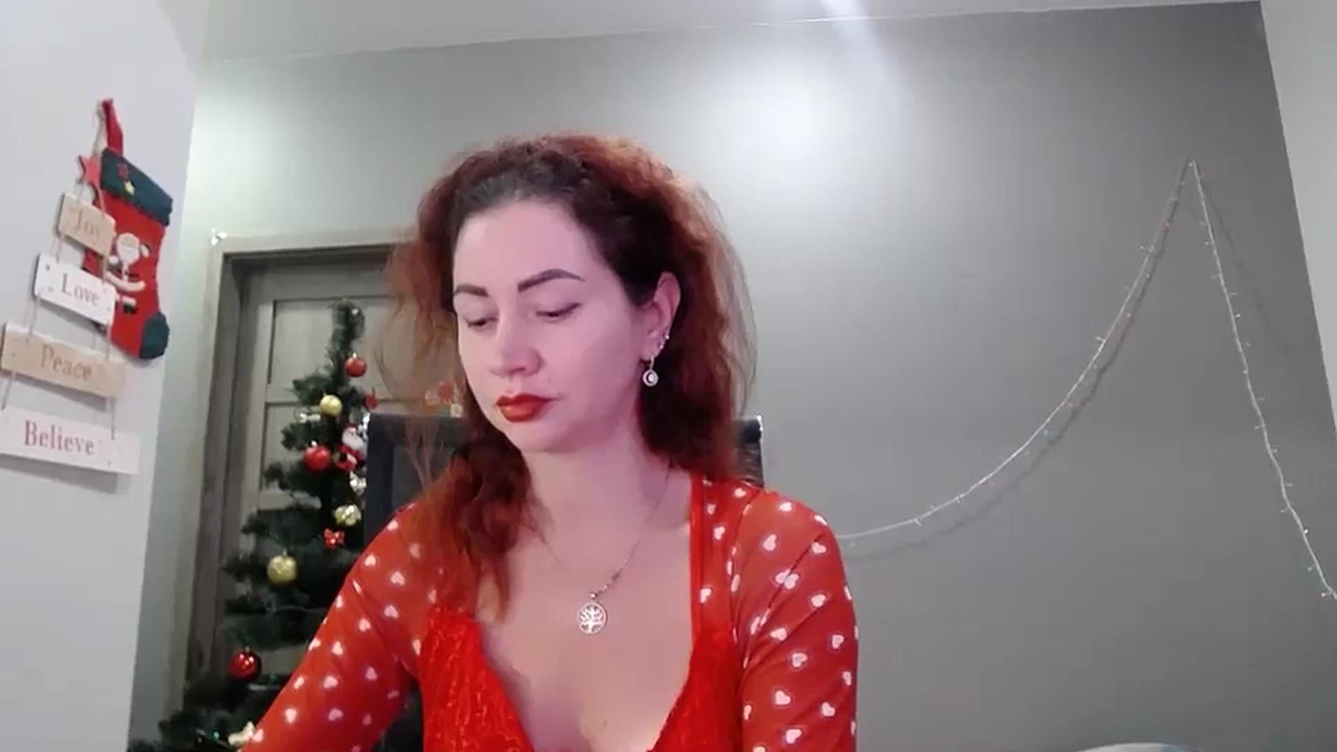 Gallery image thumbnail from XeniaMilf's myfreecams stream on, 01/15/2026, 16:01 image 15 of 20
