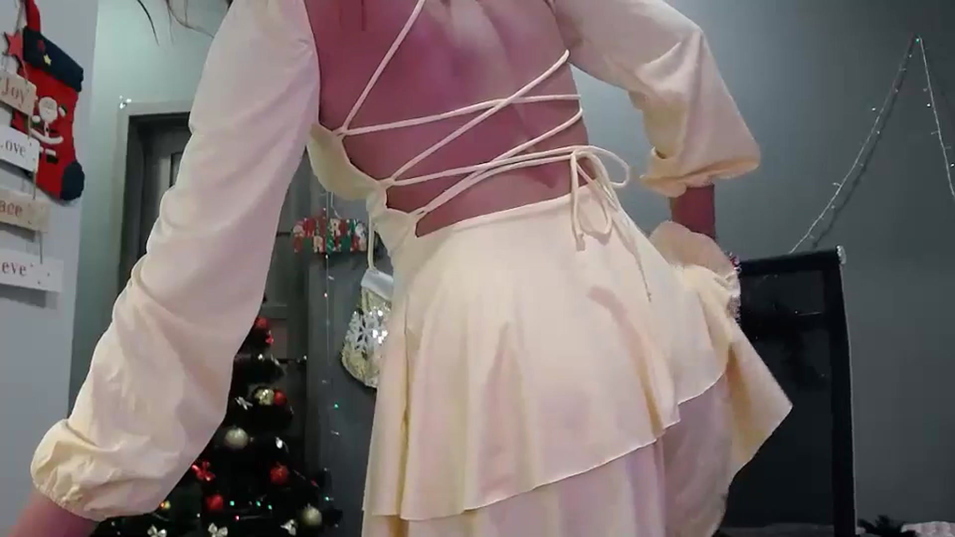 Gallery image thumbnail from XeniaMilf's myfreecams stream on, 01/16/2026, 16:07 image 10 of 20