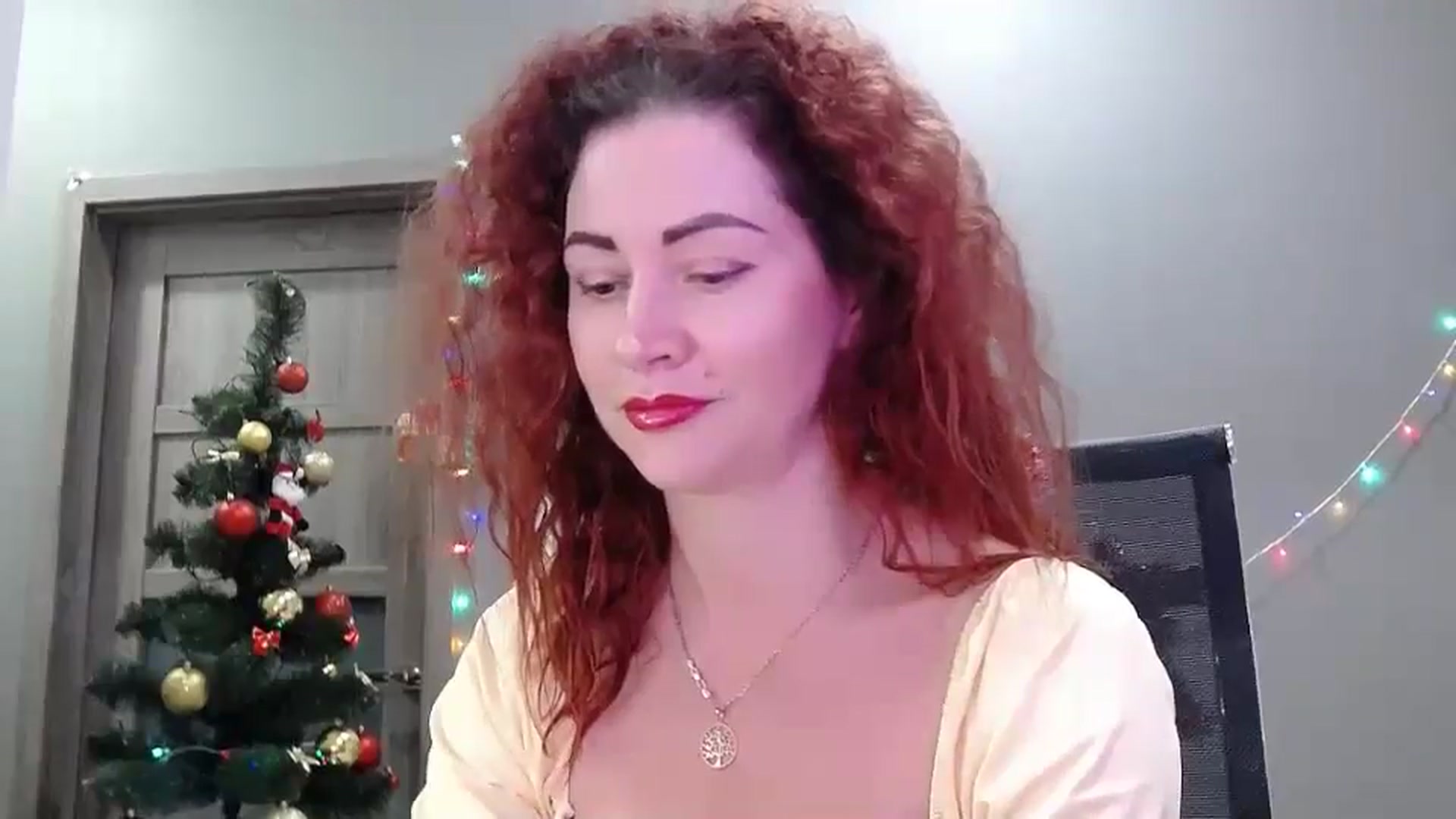 Gallery image thumbnail from XeniaMilf's myfreecams stream on, 01/17/2026, 17:24 image 13 of 20
