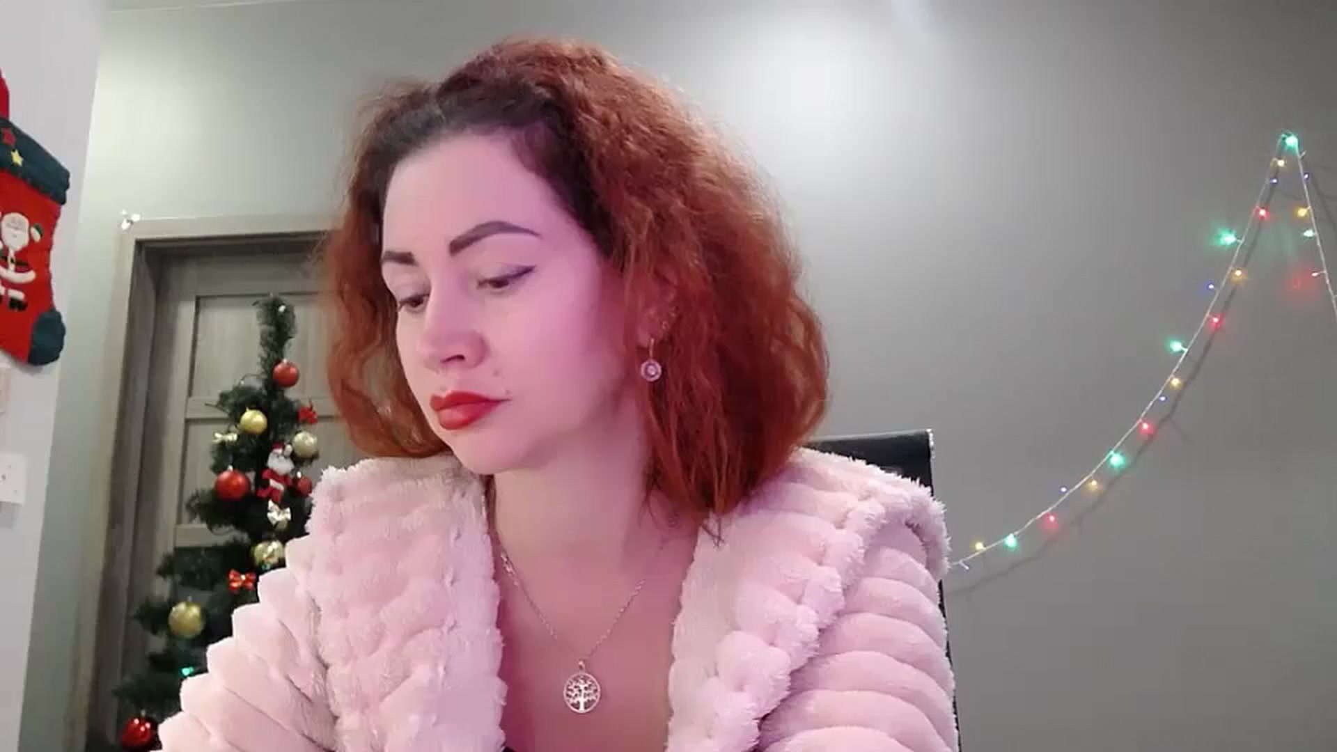 Gallery image thumbnail from XeniaMilf's myfreecams stream on, 01/20/2026, 17:09 image 13 of 20