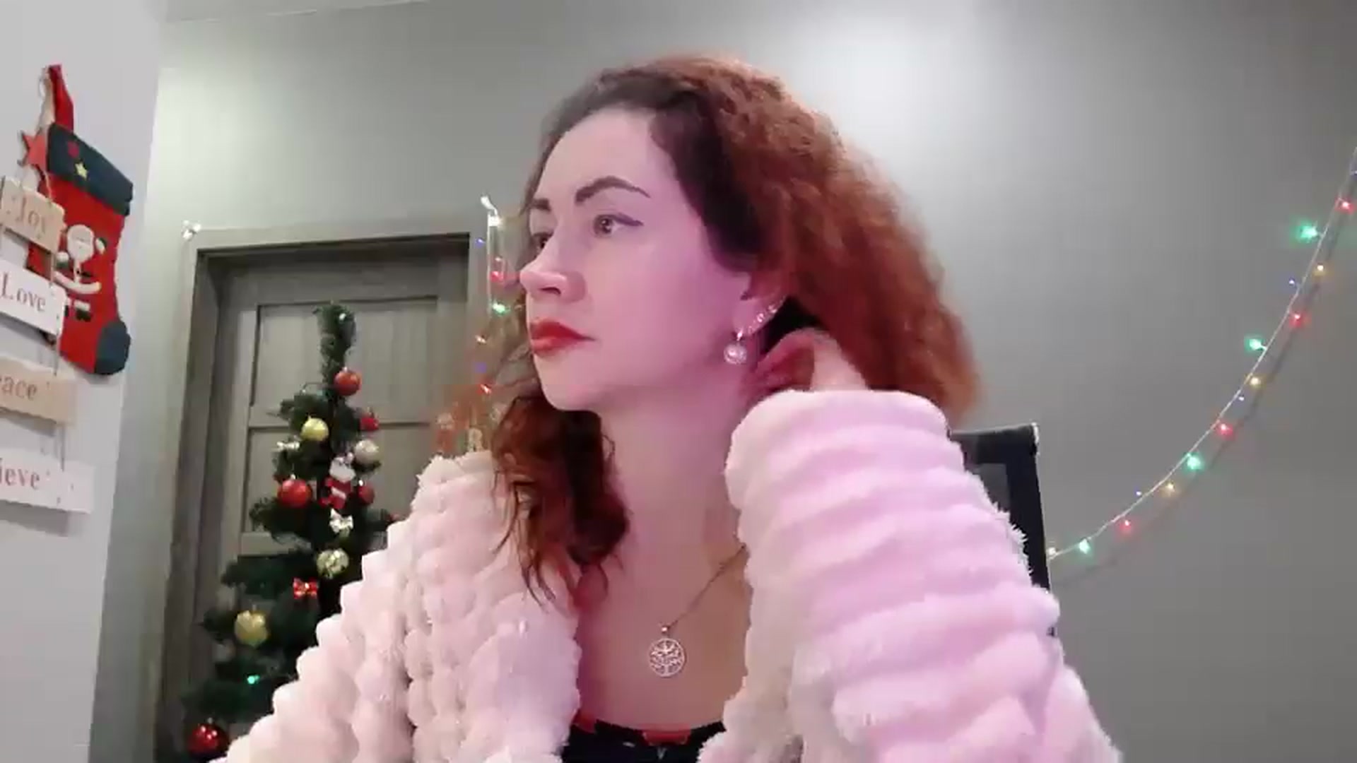 Gallery image thumbnail from XeniaMilf's myfreecams stream on, 01/20/2026, 17:09 image 10 of 20