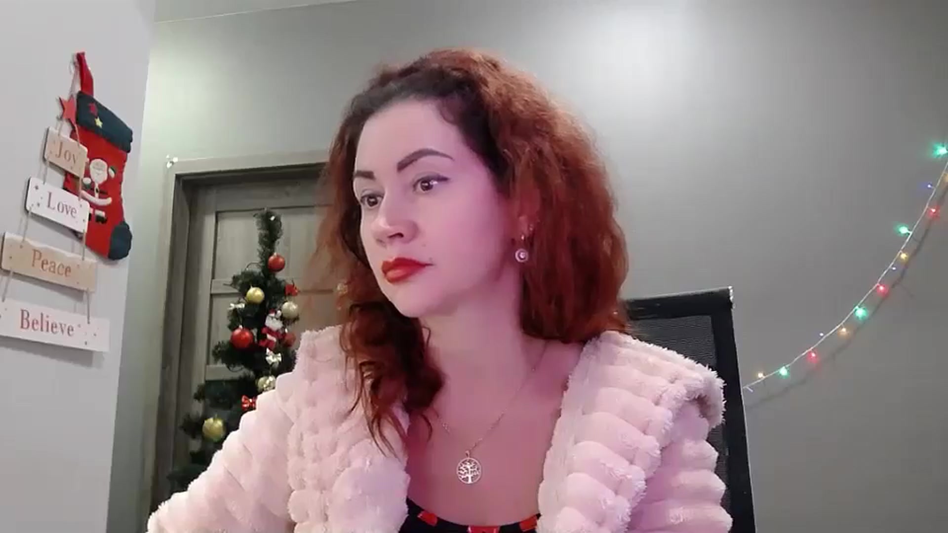 Gallery image thumbnail from XeniaMilf's myfreecams stream on, 01/20/2026, 17:09 image 8 of 20
