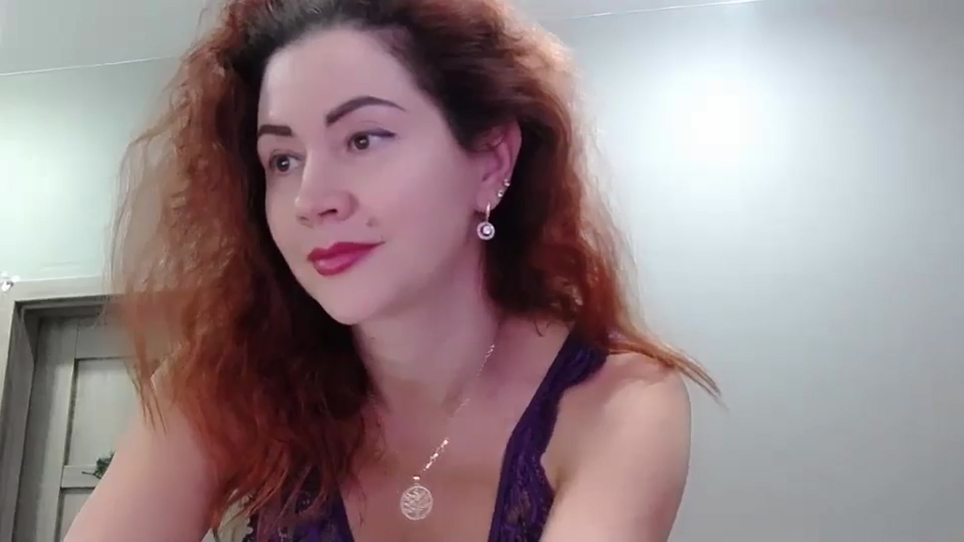 Gallery image thumbnail from XeniaMilf's myfreecams stream on, 01/22/2026, 17:19 image 8 of 20