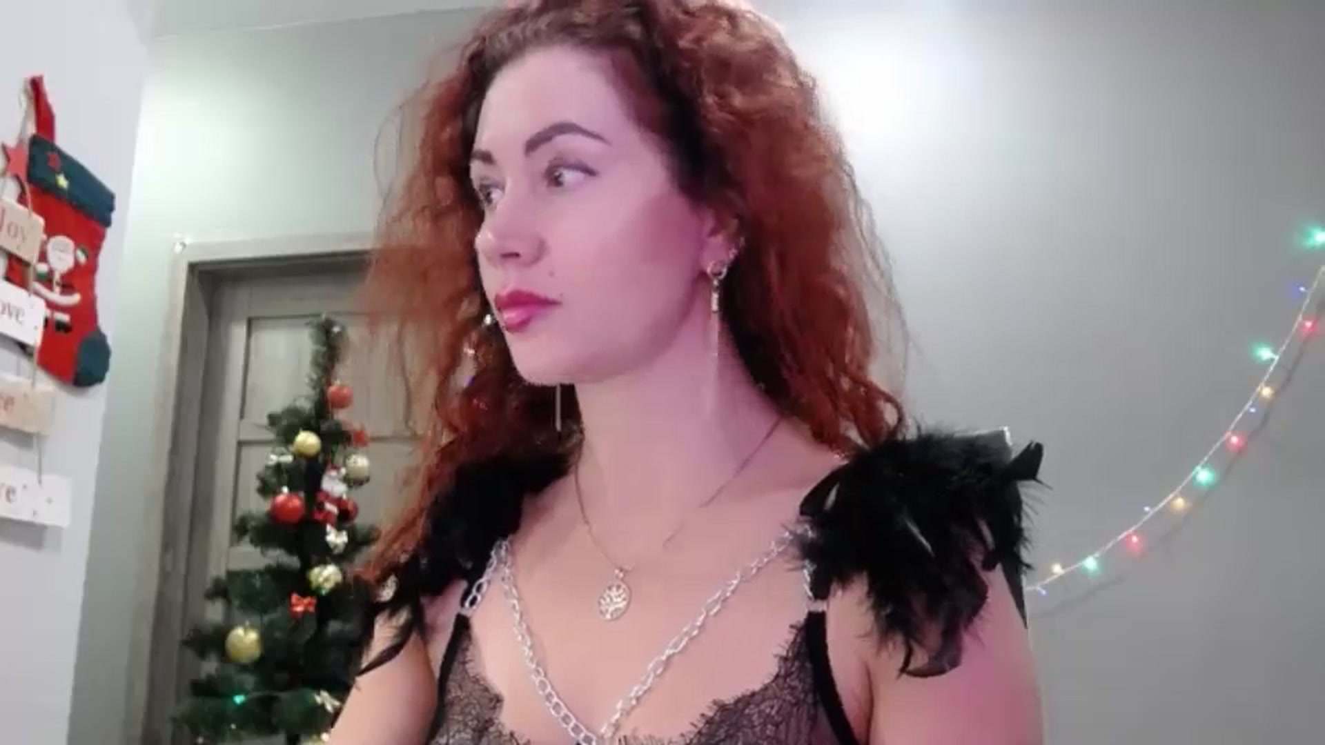Gallery image thumbnail from XeniaMilf's myfreecams stream on, 01/26/2026, 17:01 image 15 of 20