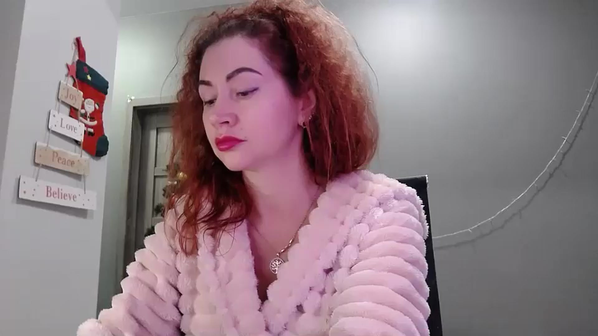 Gallery image thumbnail from XeniaMilf's myfreecams stream on, 01/28/2026, 17:11 image 2 of 20