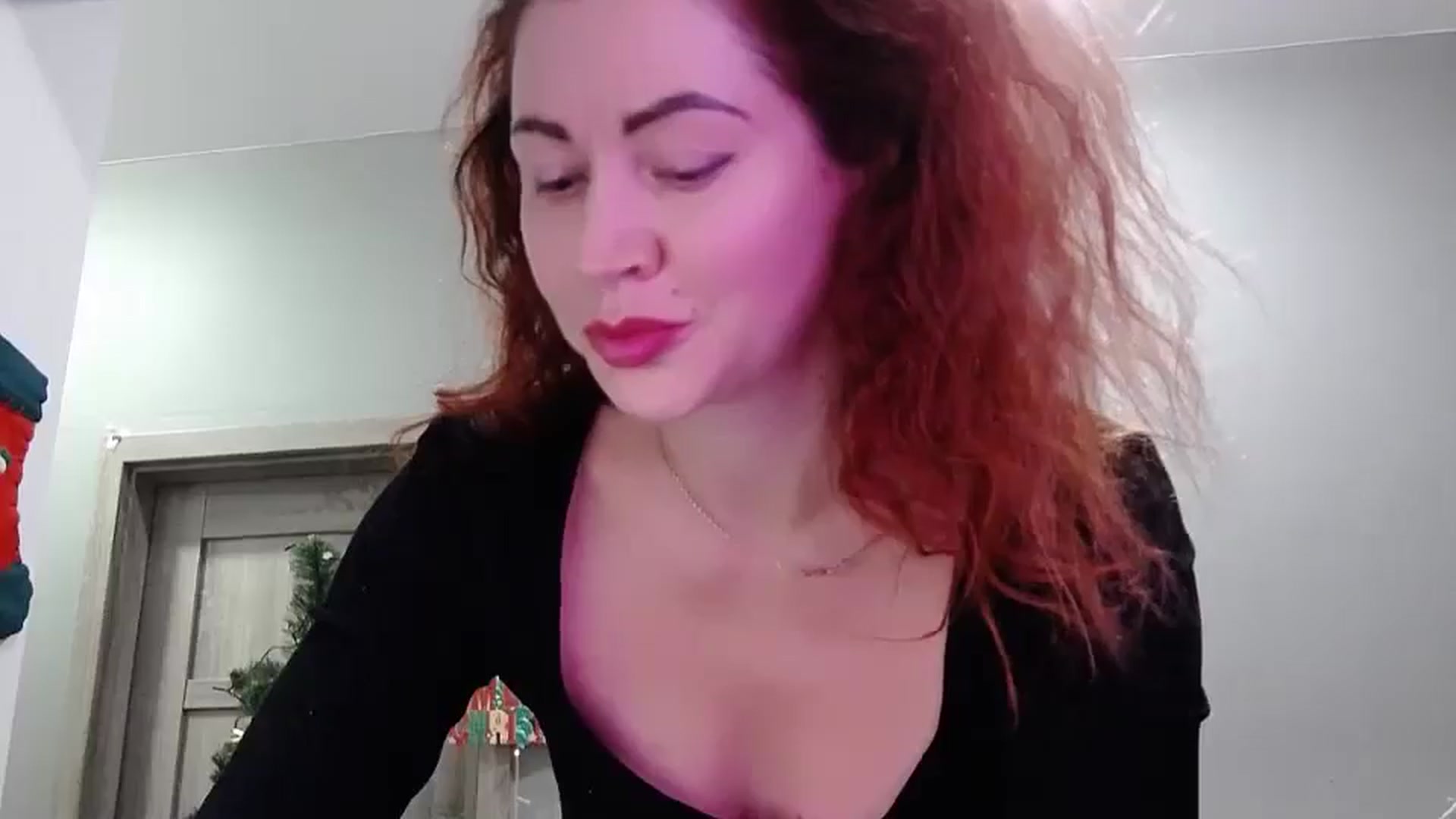 Gallery image thumbnail from XeniaMilf's myfreecams stream on, 01/29/2026, 16:06 image 8 of 20