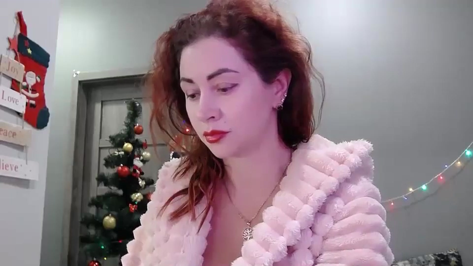 Gallery image thumbnail from XeniaMilf's myfreecams stream on, 02/05/2026, 16:22 image 16 of 20