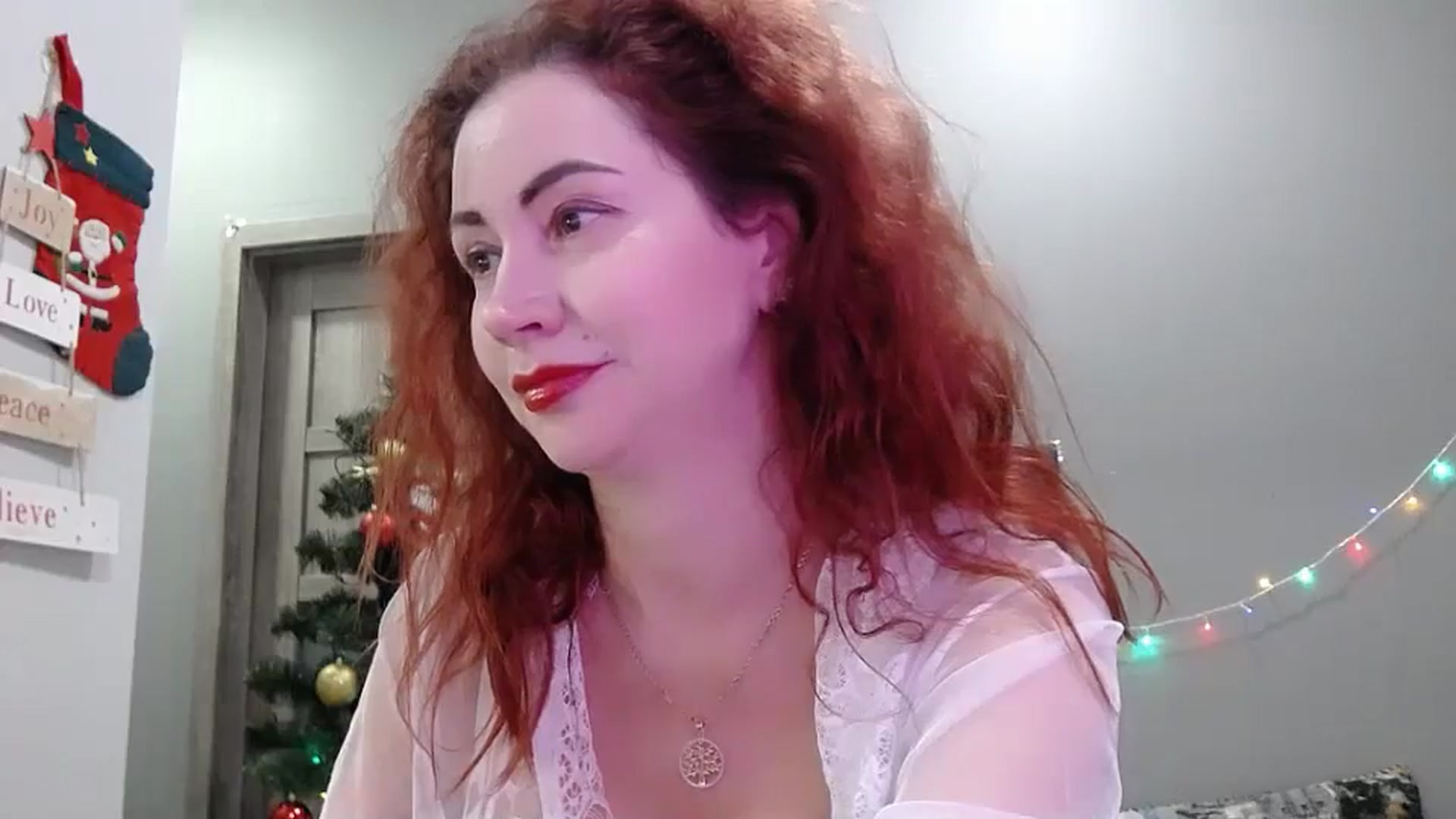 Gallery image thumbnail from XeniaMilf's myfreecams stream on, 02/05/2026, 16:22 image 15 of 20