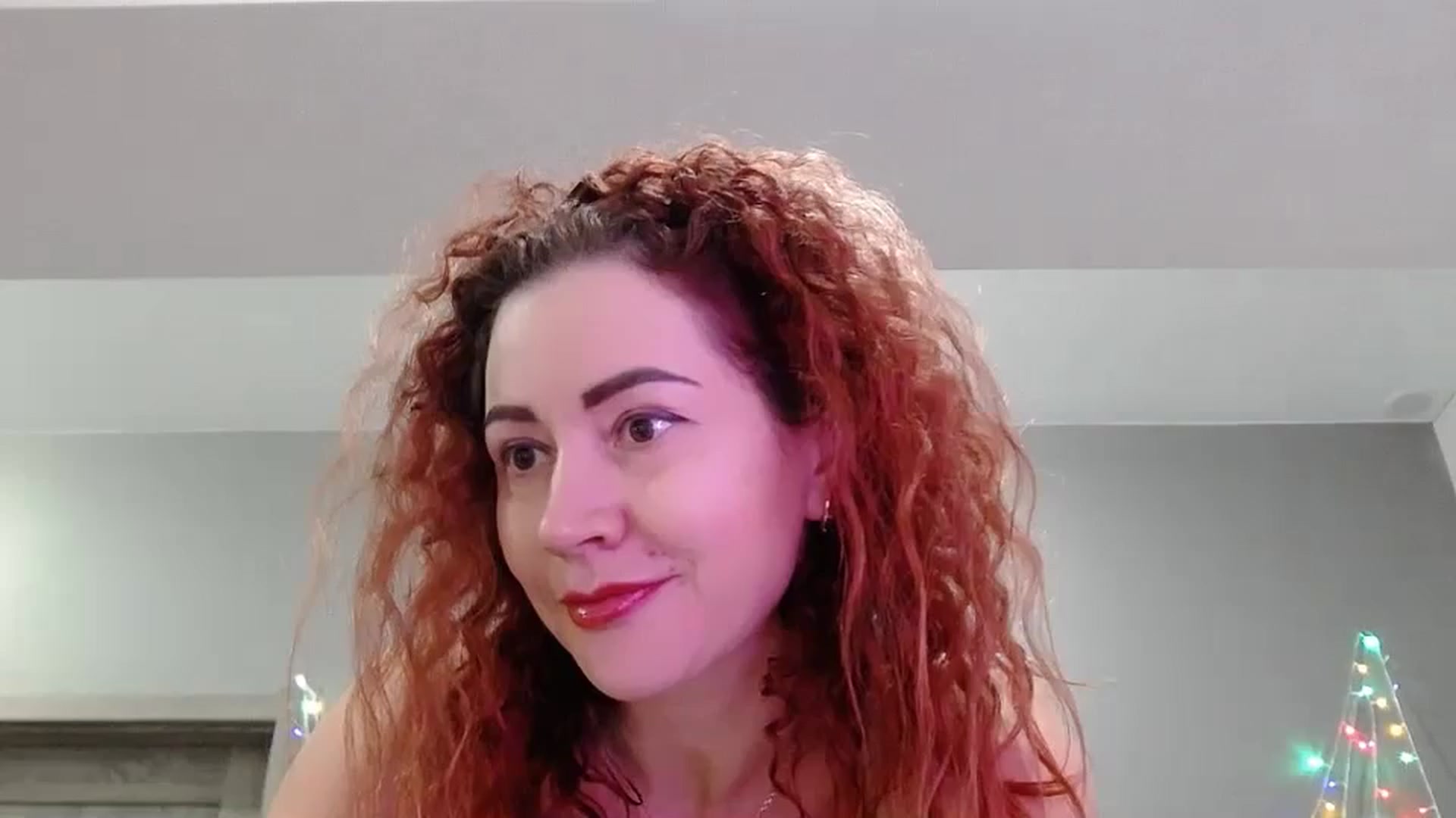 Gallery image thumbnail from XeniaMilf's myfreecams stream on, 02/13/2026, 16:02 image 11 of 20