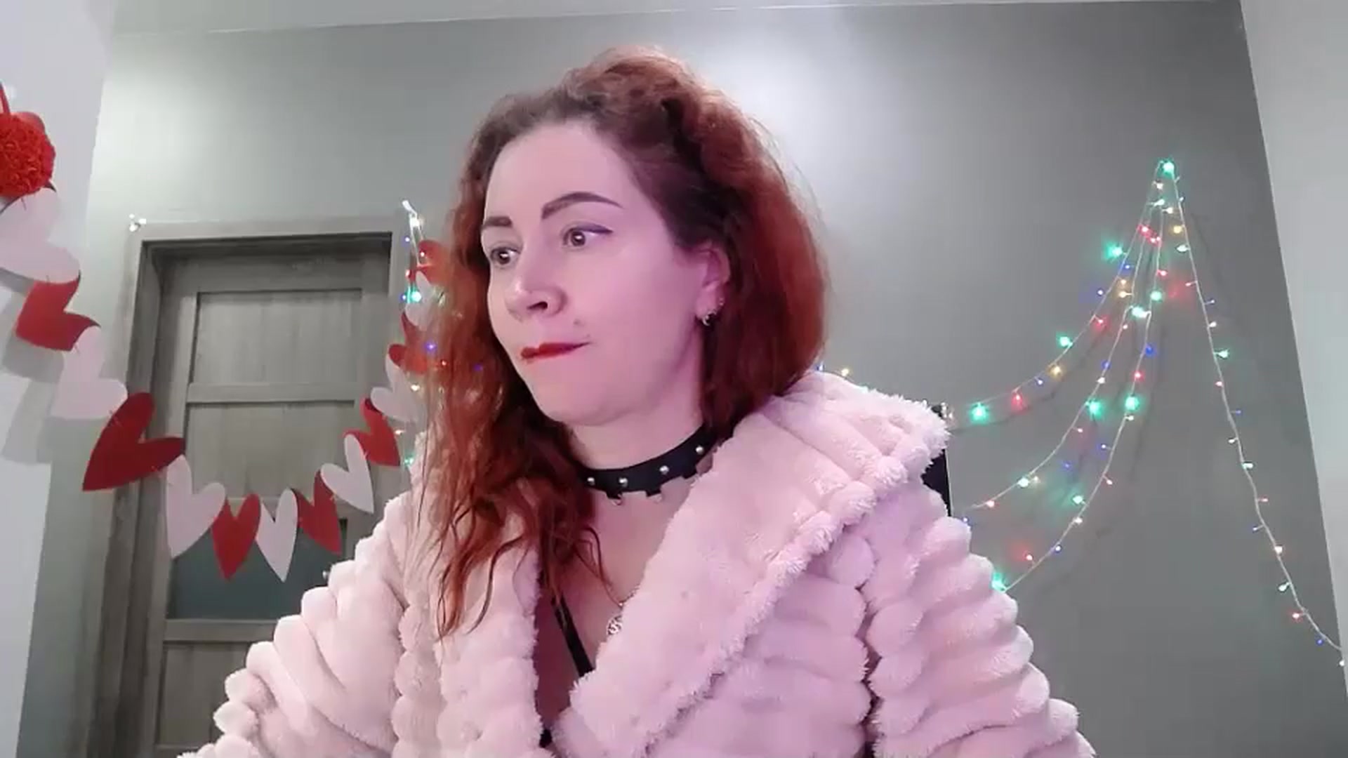 Gallery image thumbnail from XeniaMilf's myfreecams stream on, 02/17/2026, 17:20 image 13 of 20