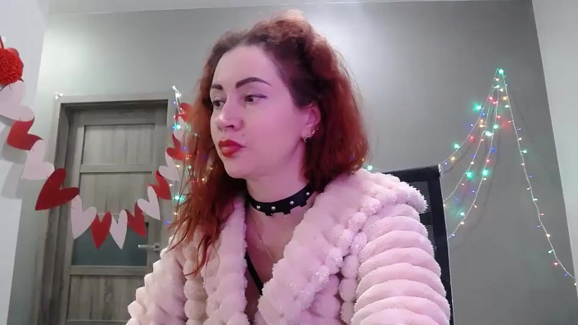 Gallery image thumbnail from XeniaMilf's myfreecams stream on, 02/17/2026, 17:20 image 15 of 20