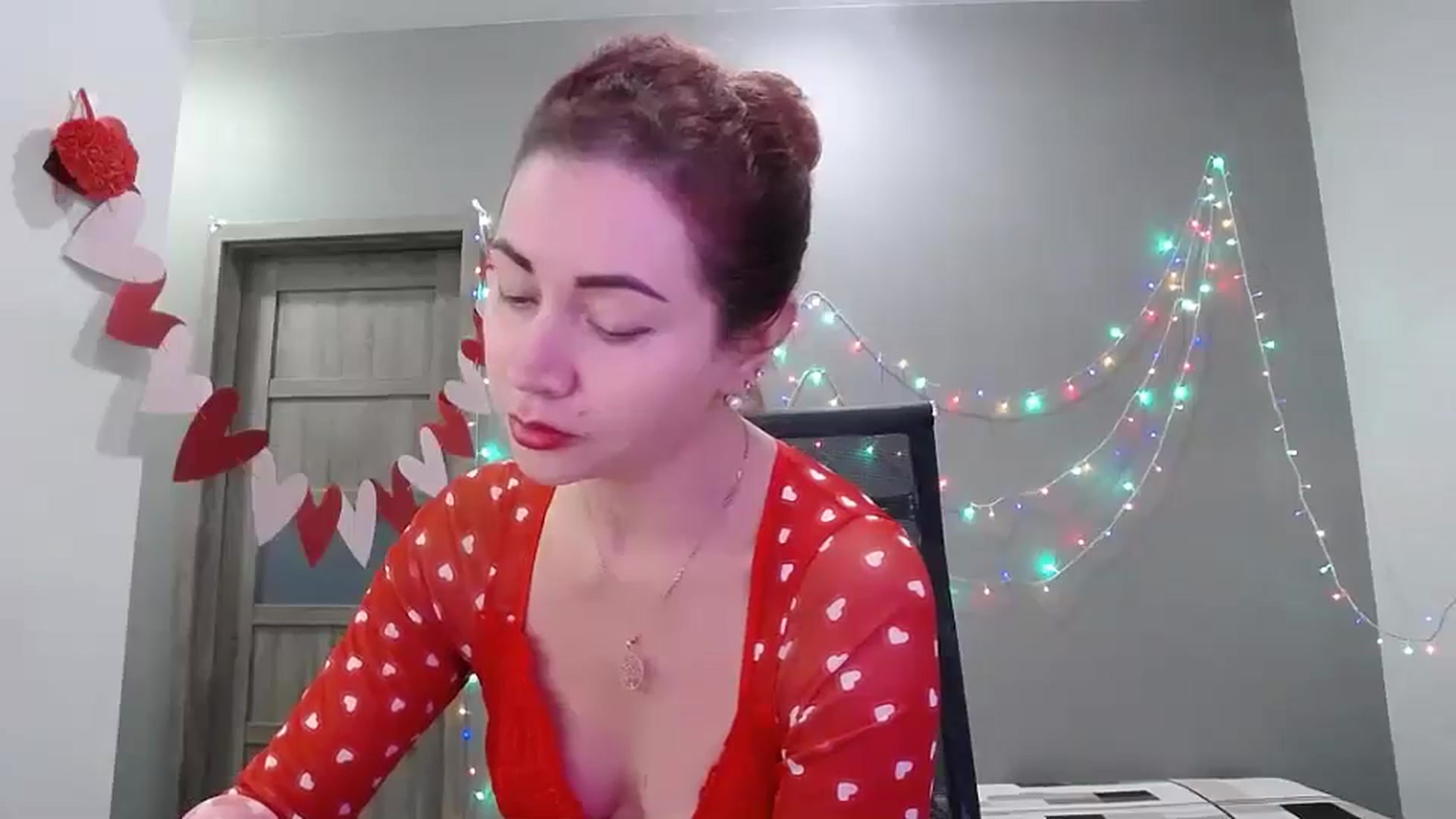 Gallery image thumbnail from XeniaMilf's myfreecams stream on, 02/19/2026, 15:29 image 11 of 20