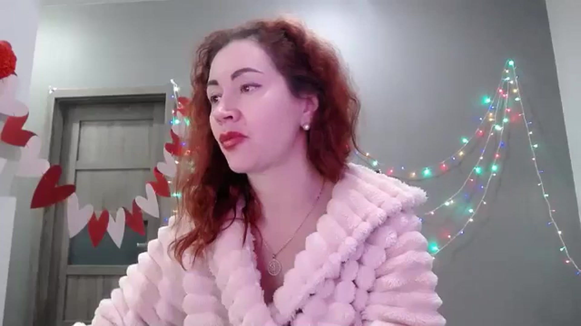 Gallery image thumbnail from XeniaMilf's myfreecams stream on, 02/19/2026, 15:29 image 19 of 20
