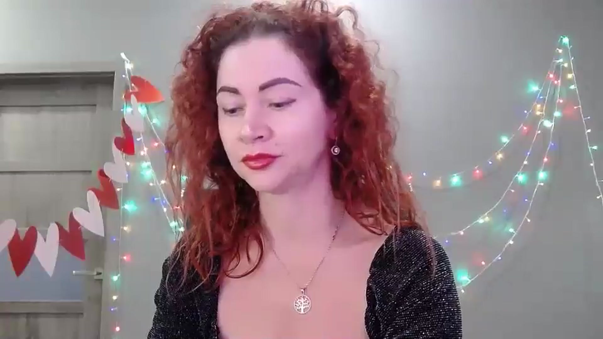 Gallery image thumbnail from XeniaMilf's myfreecams stream on, 02/20/2026, 16:06 image 7 of 20