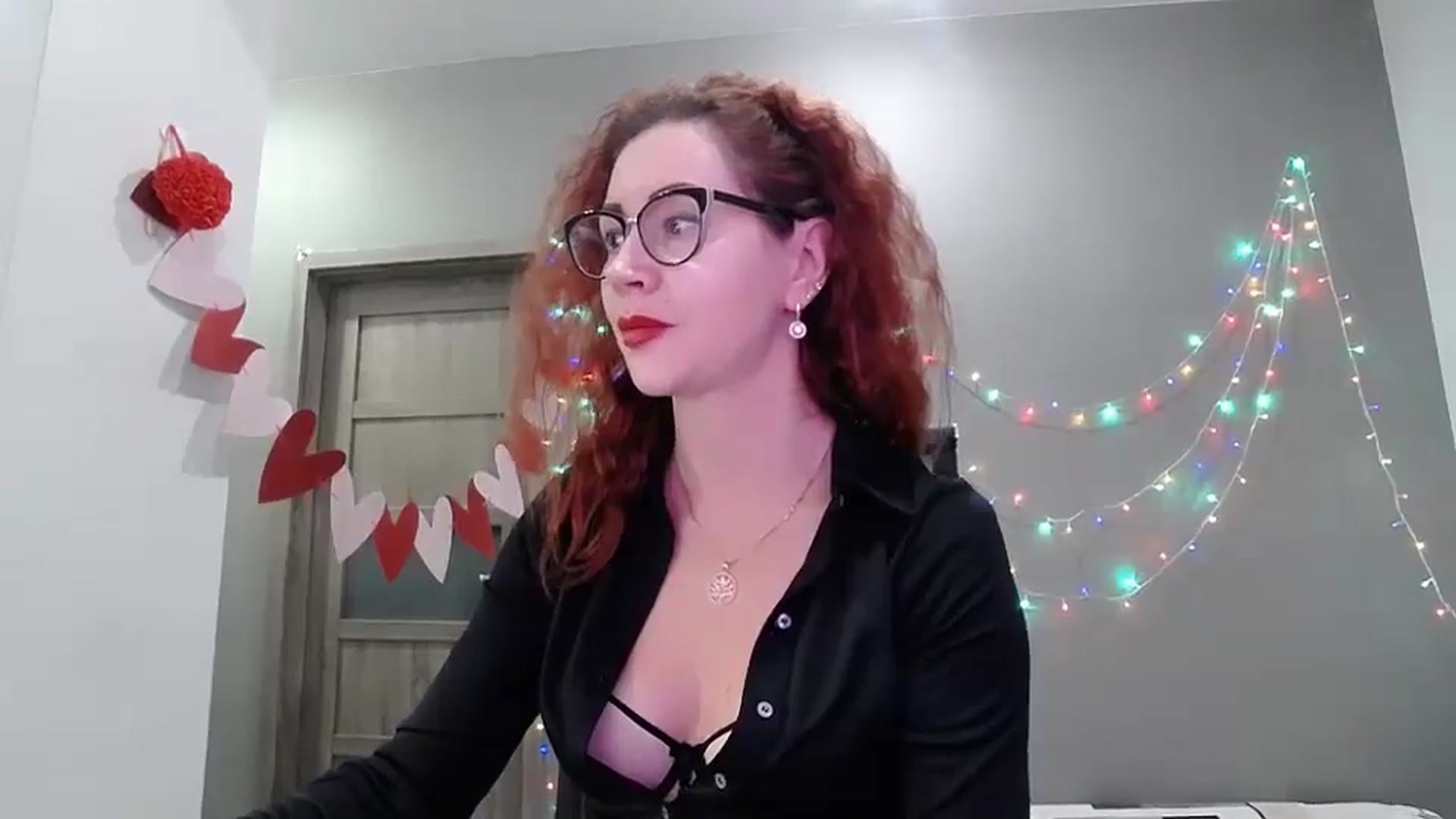 Gallery image thumbnail from XeniaMilf's myfreecams stream on, 02/22/2026, 17:28 image 19 of 20