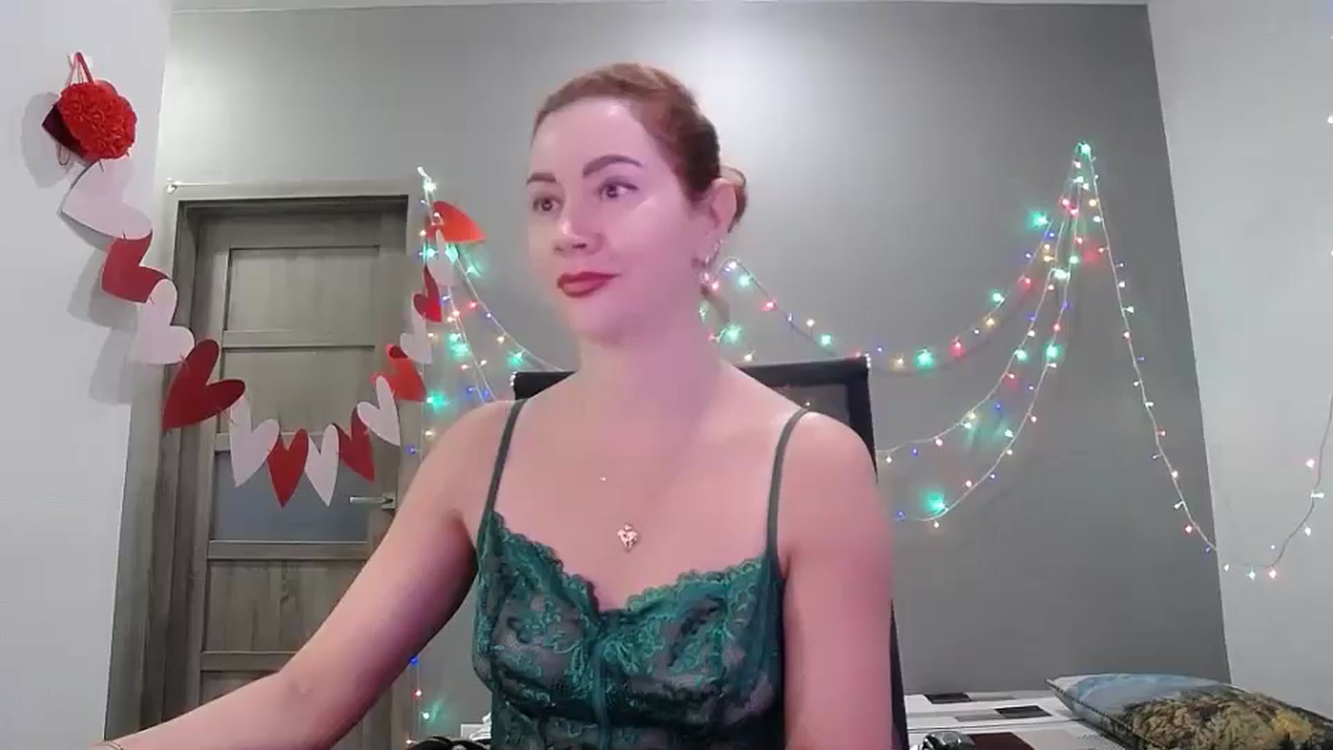 Gallery image thumbnail from XeniaMilf's myfreecams stream on, 03/05/2026, 15:53 image 7 of 20