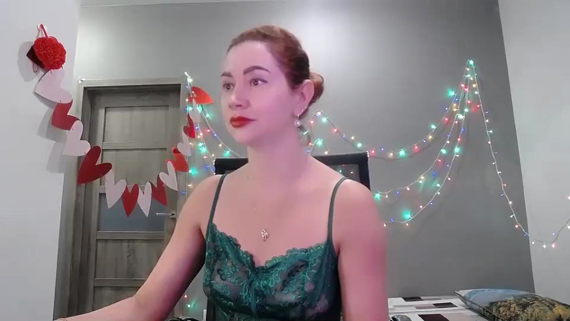 Gallery image thumbnail from XeniaMilf's myfreecams stream on, 03/05/2026, 15:53 image 8 of 20