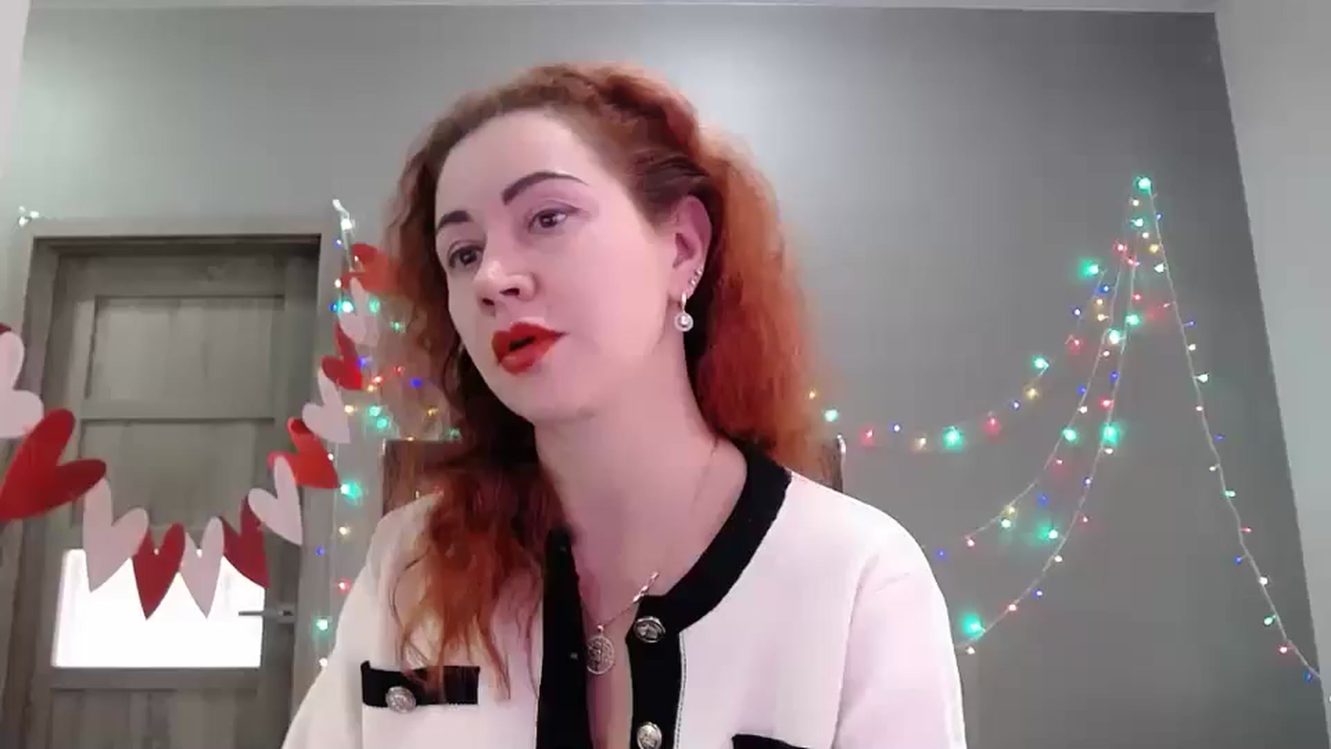 Gallery image thumbnail from XeniaMilf's myfreecams stream on, 03/11/2026, 13:13 image 10 of 20