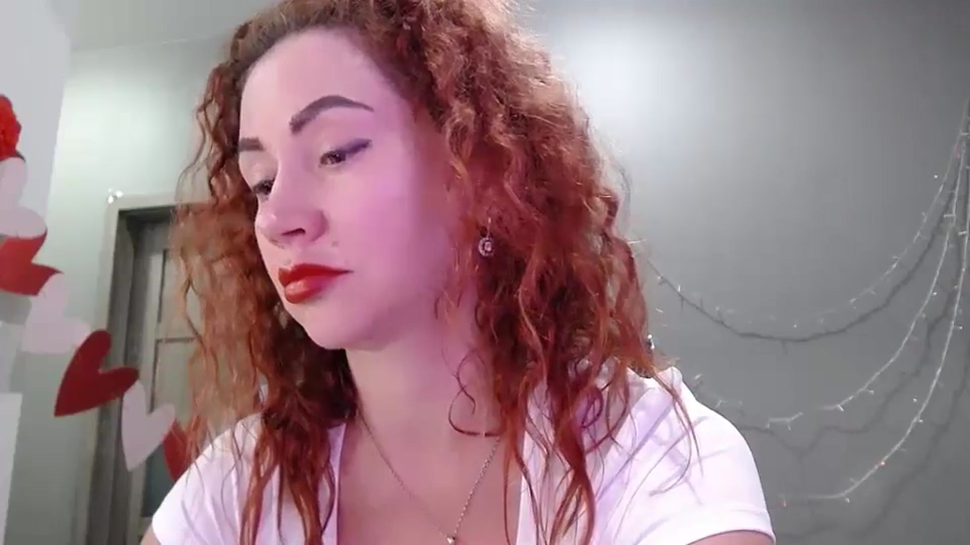Gallery image thumbnail from XeniaMilf's myfreecams stream on, 03/13/2026, 17:58 image 16 of 20