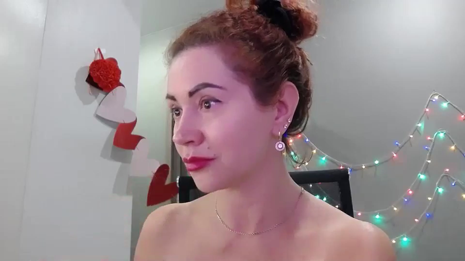 Gallery image thumbnail from XeniaMilf's myfreecams stream on, 03/15/2026, 16:43 image 19 of 20