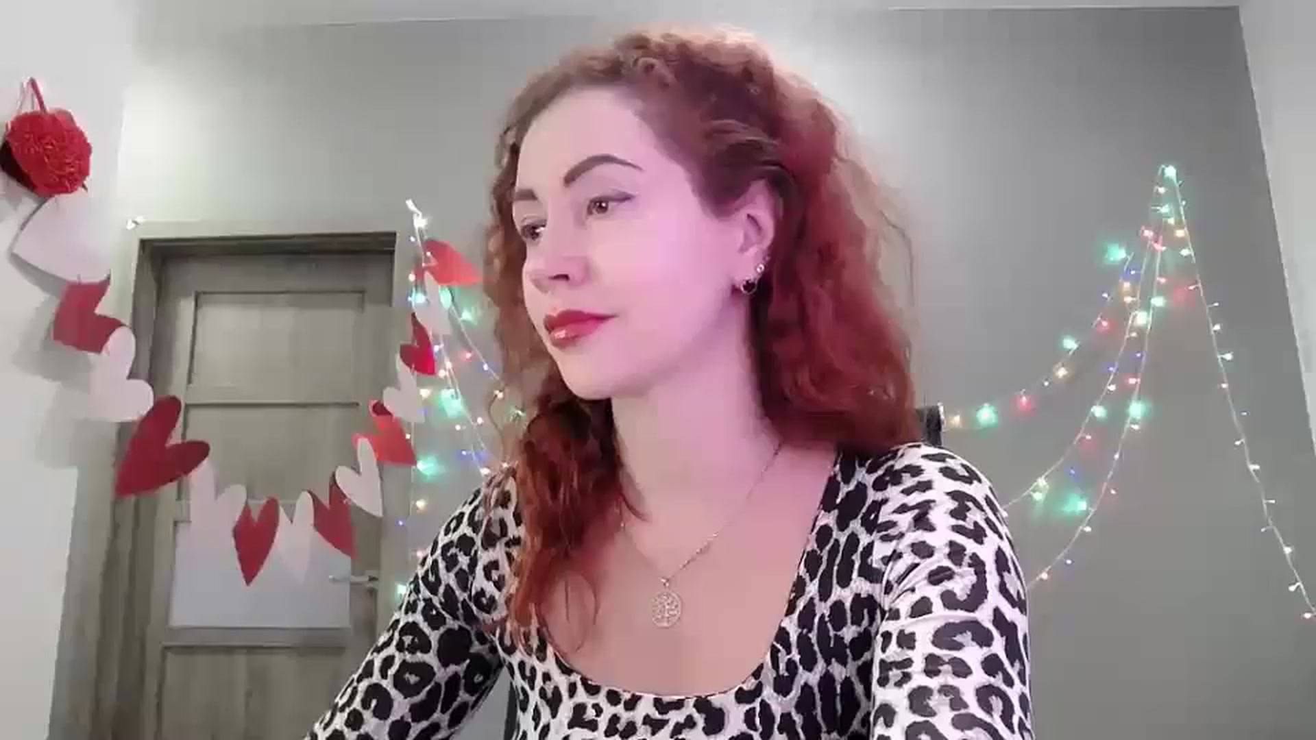 Gallery image thumbnail from XeniaMilf's myfreecams stream on, 03/17/2026, 16:18 image 1 of 20