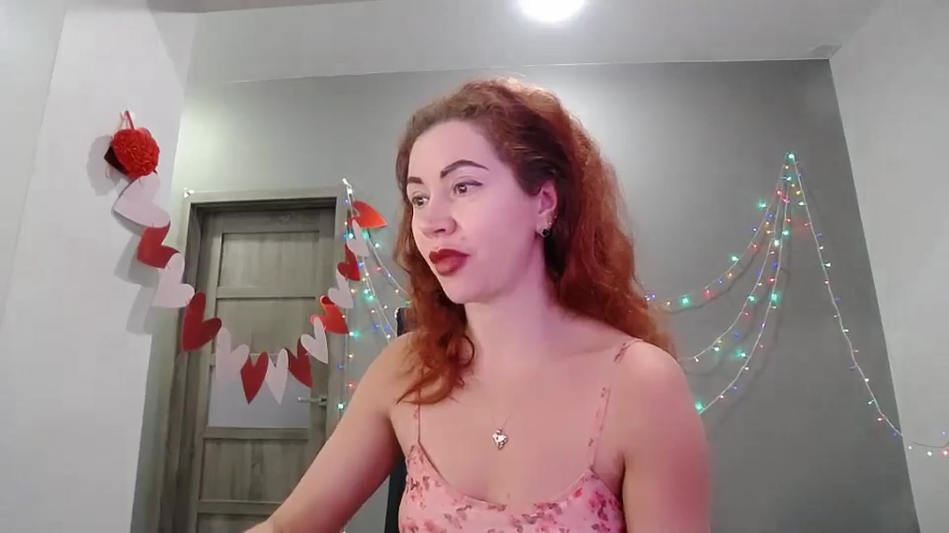 Gallery image thumbnail from XeniaMilf's myfreecams stream on, 03/19/2026, 14:25 image 6 of 20