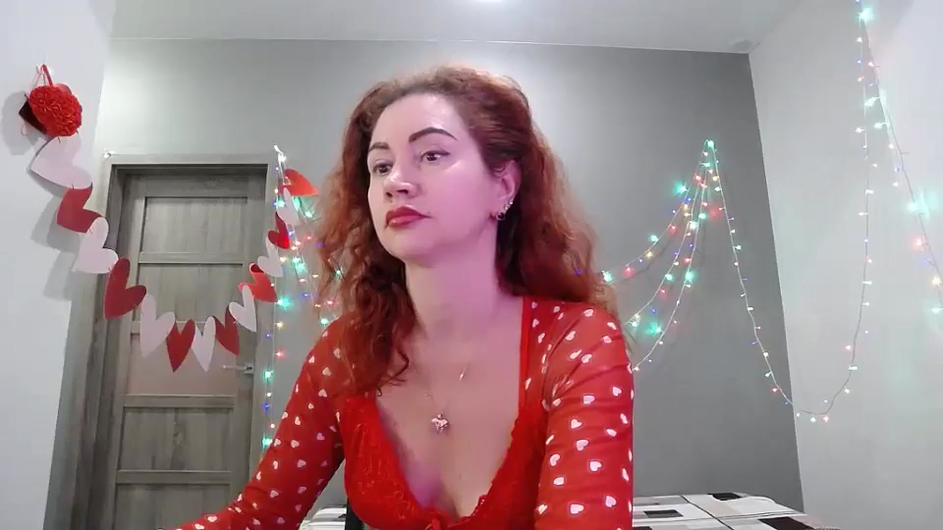 Gallery image thumbnail from XeniaMilf's myfreecams stream on, 03/19/2026, 16:12 image 4 of 20